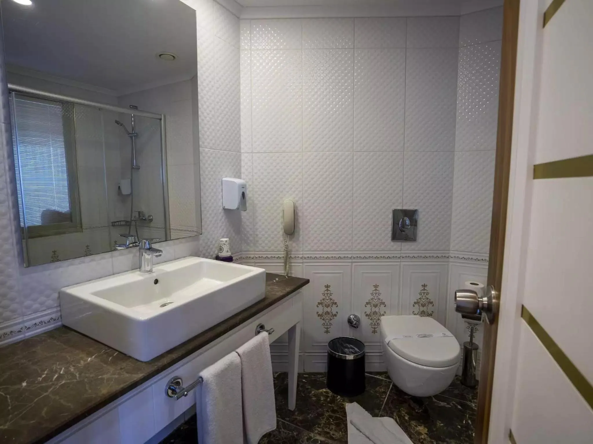 Toilet in J'adore Deluxe Hotel & Spa Ultra All Inclusive