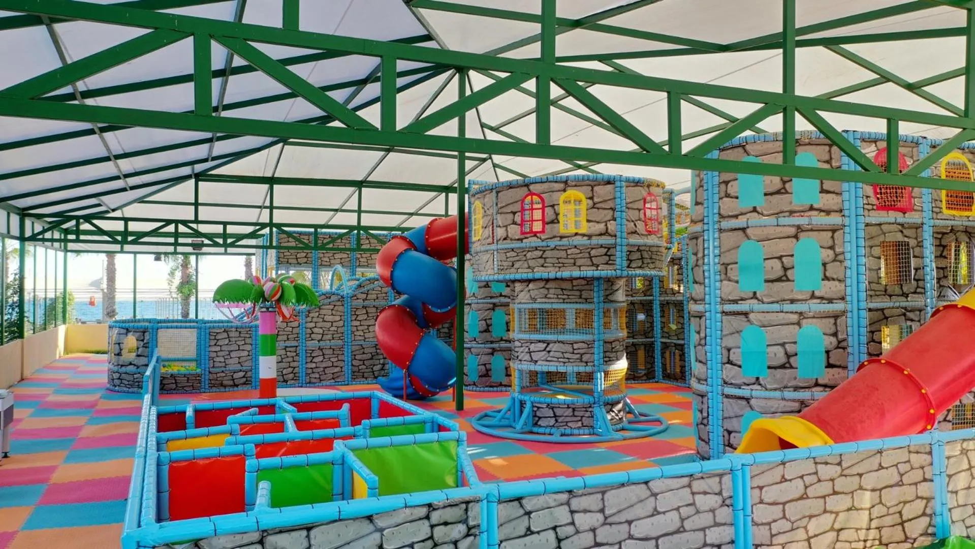 Day in J'adore Deluxe Hotel & Spa Ultra All Inclusive