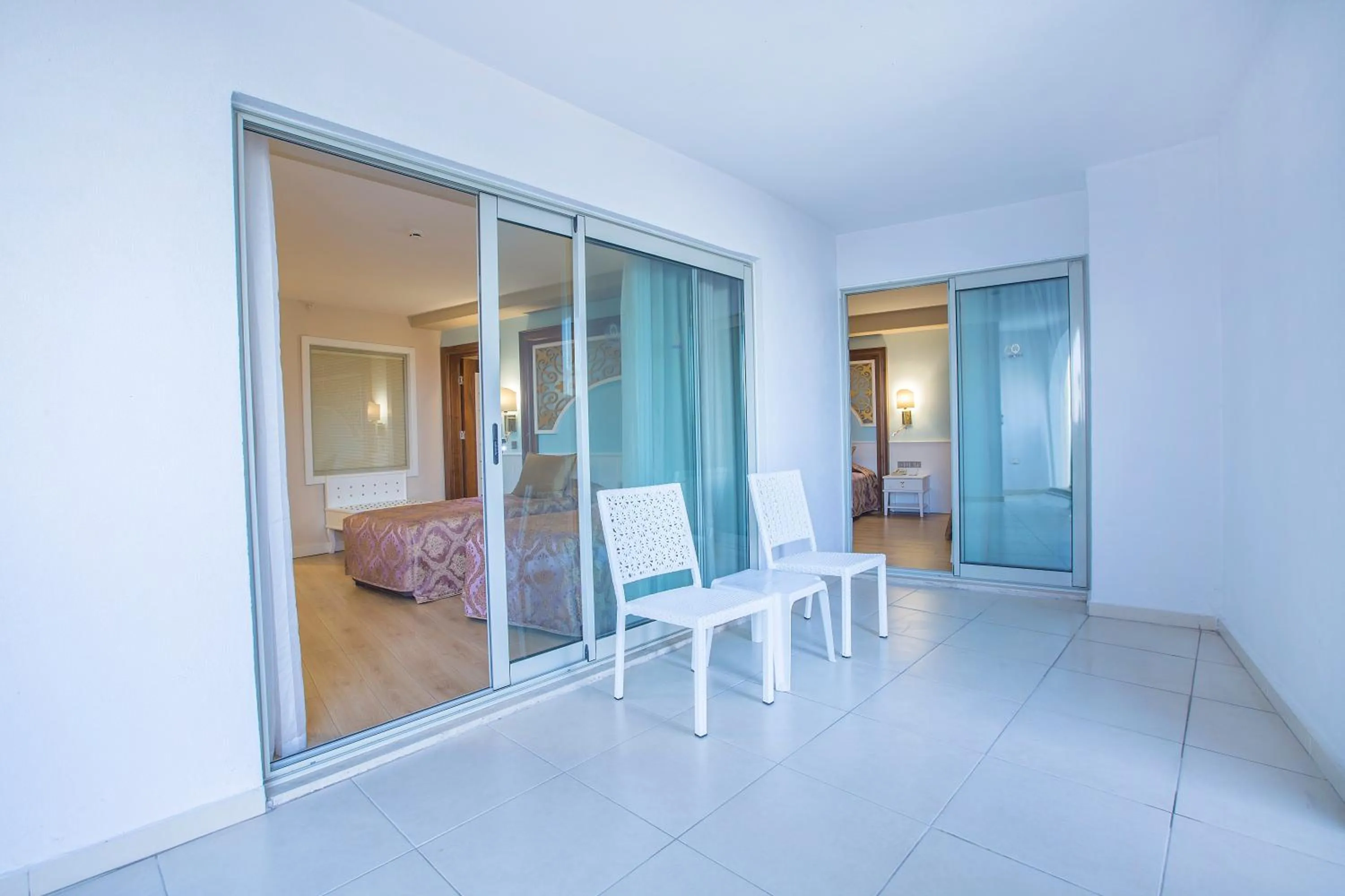 Bed in J'adore Deluxe Hotel & Spa Ultra All Inclusive