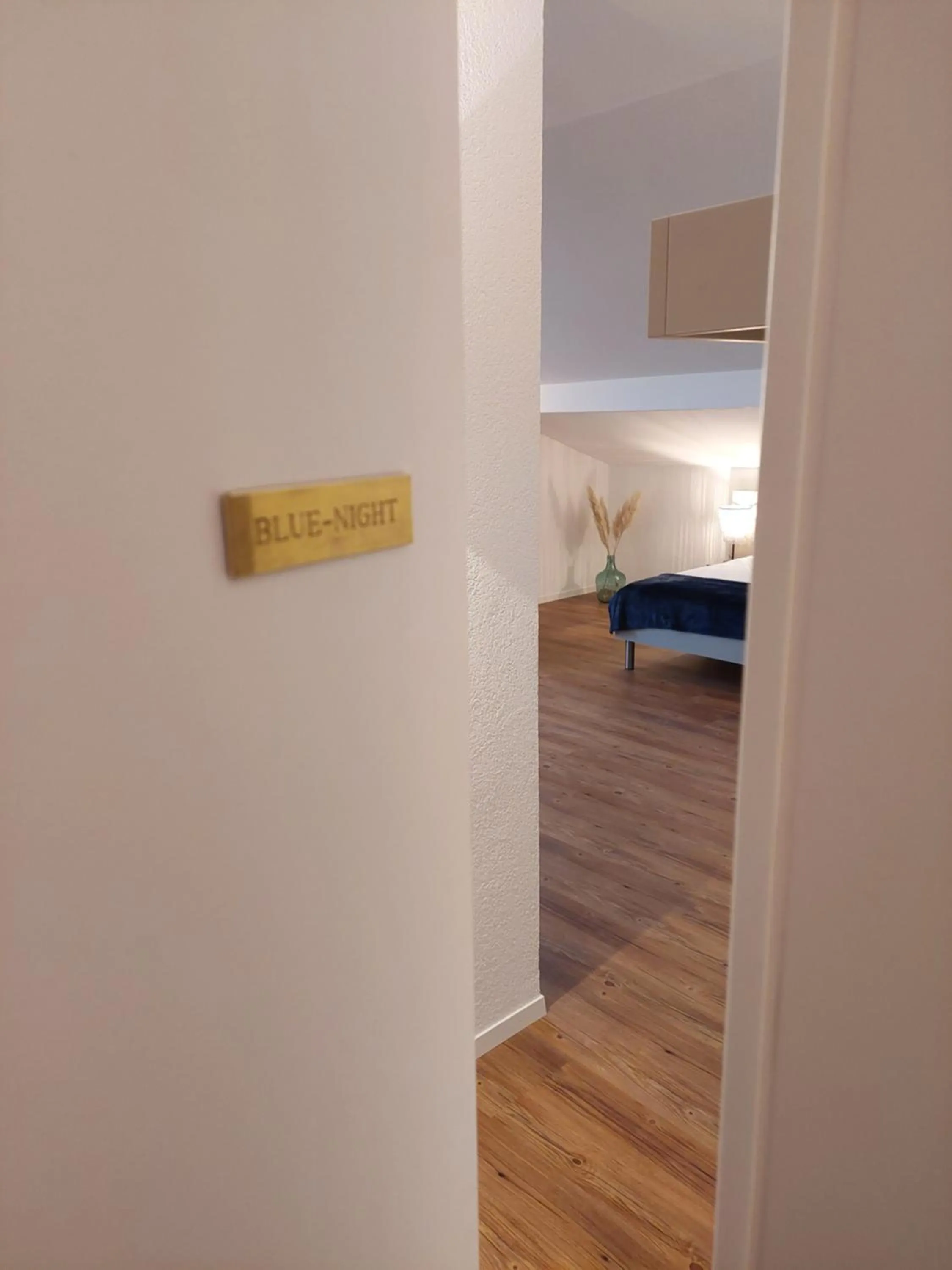 Photo of the whole room, Bed in Apart-Hôtel Pont-de-Thielle