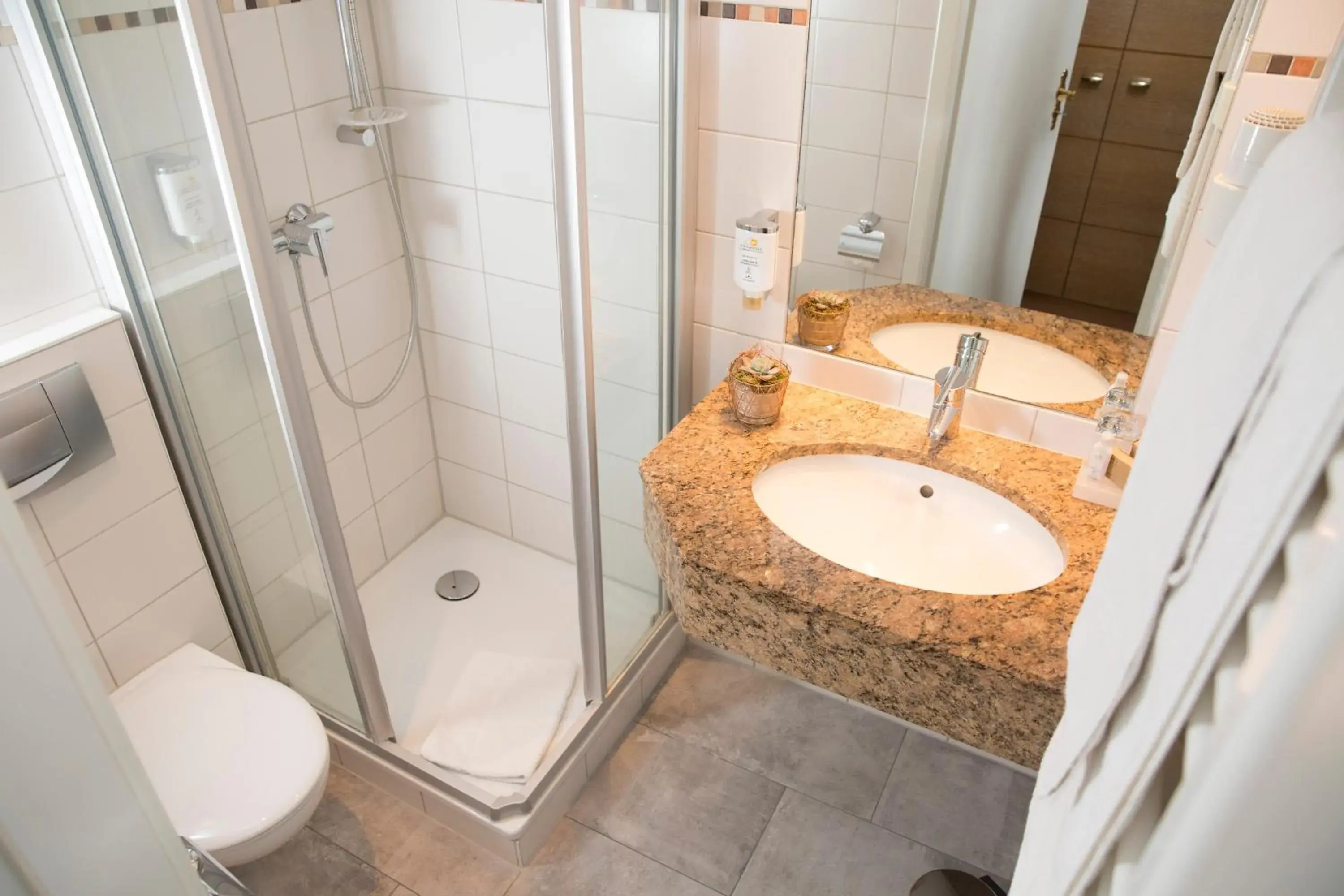 Elegance Superieur in Hotel Wassersleben Elegance Superieur in Hotel Wassersleben