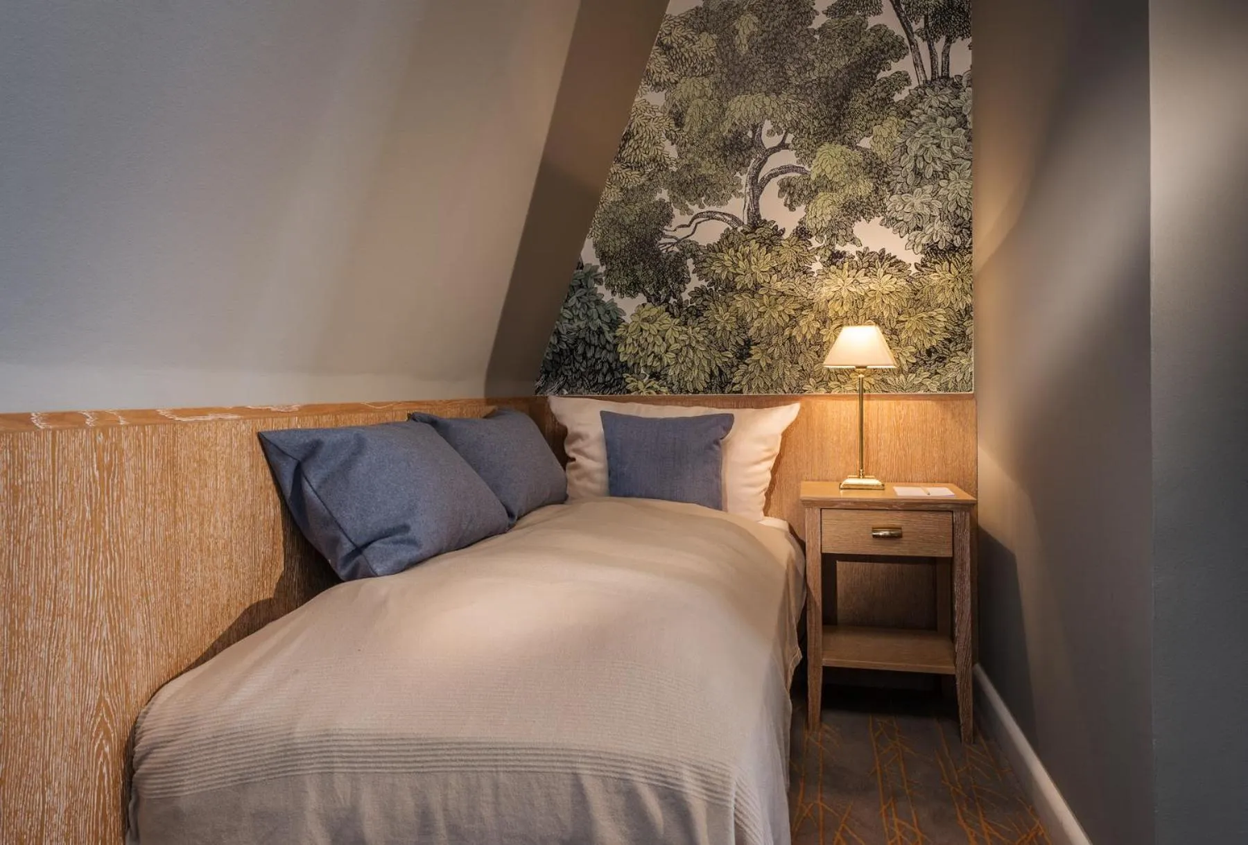 Bed in Hotel Wassersleben