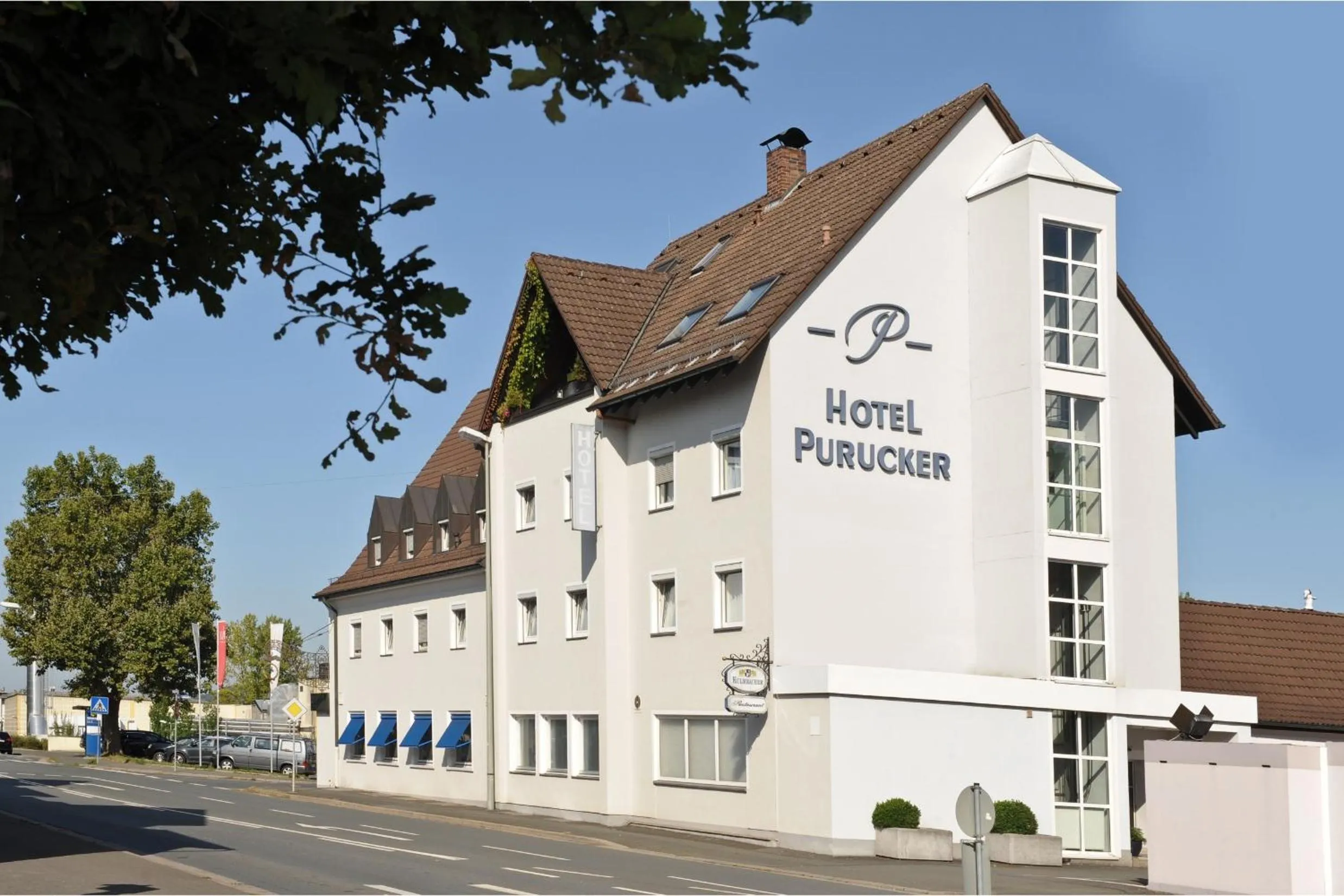 Property building in Hotel Purucker