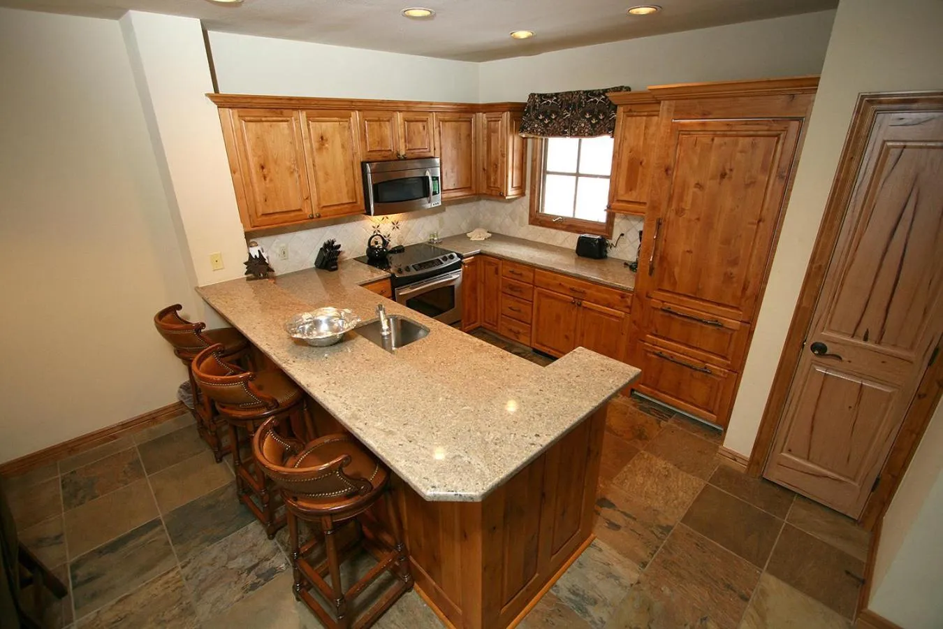 Highlands Townhome by Vail Realty