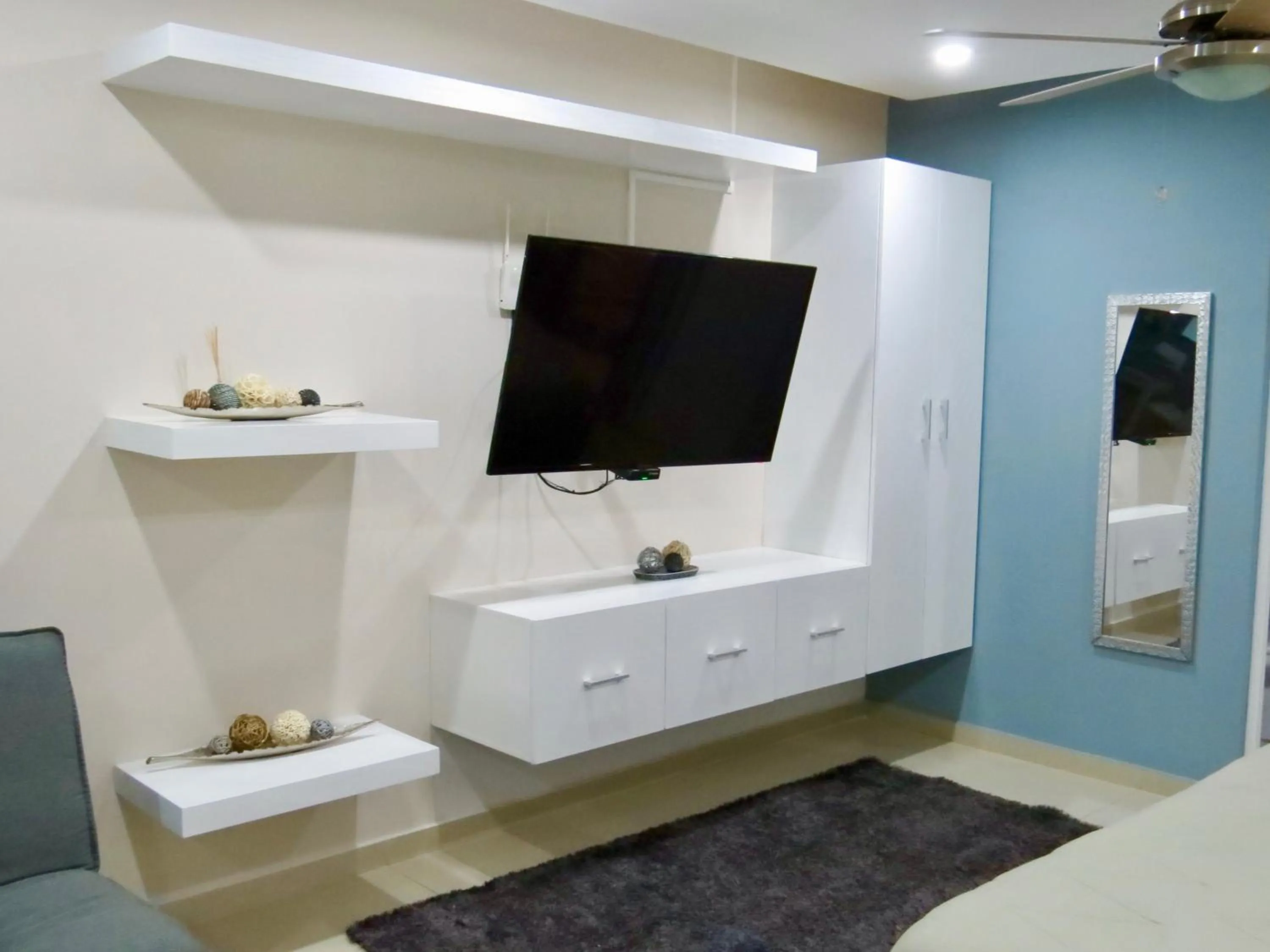 TV and multimedia in PALMARENA by Nah Hotels