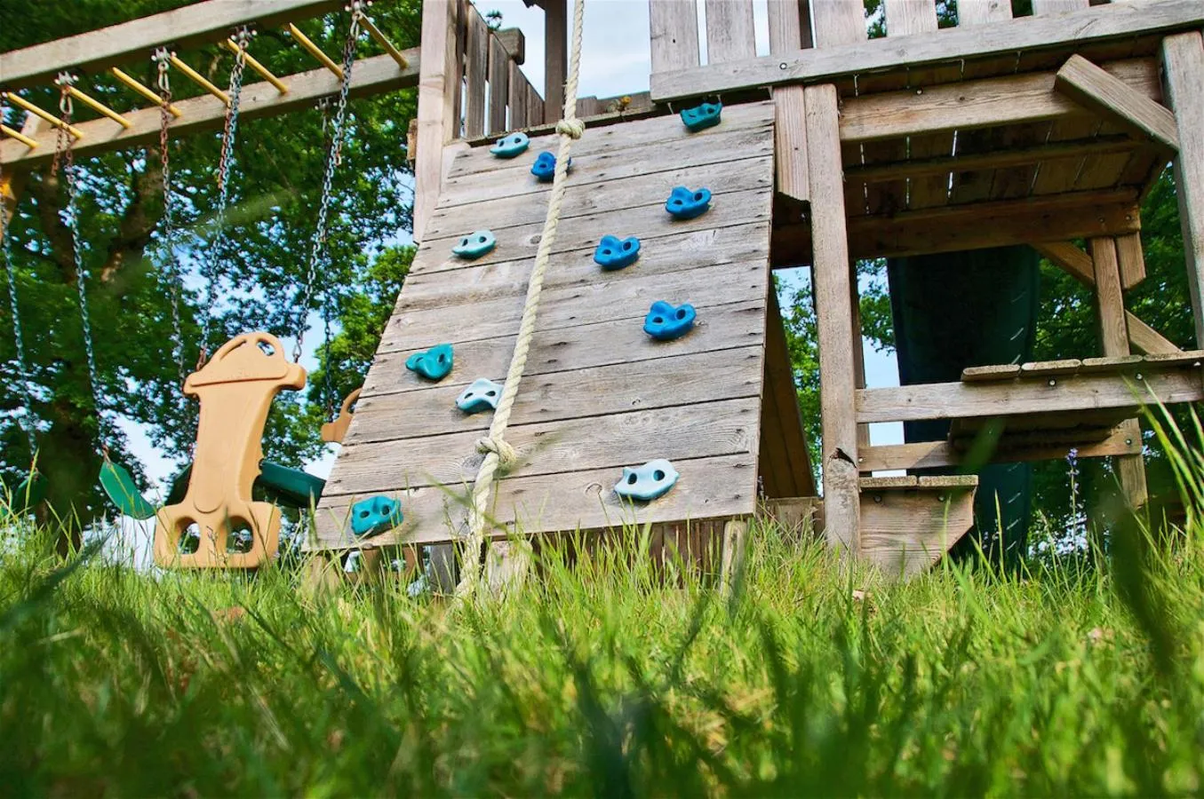 Children play ground in Northlands Farm - Old Farm Cottage