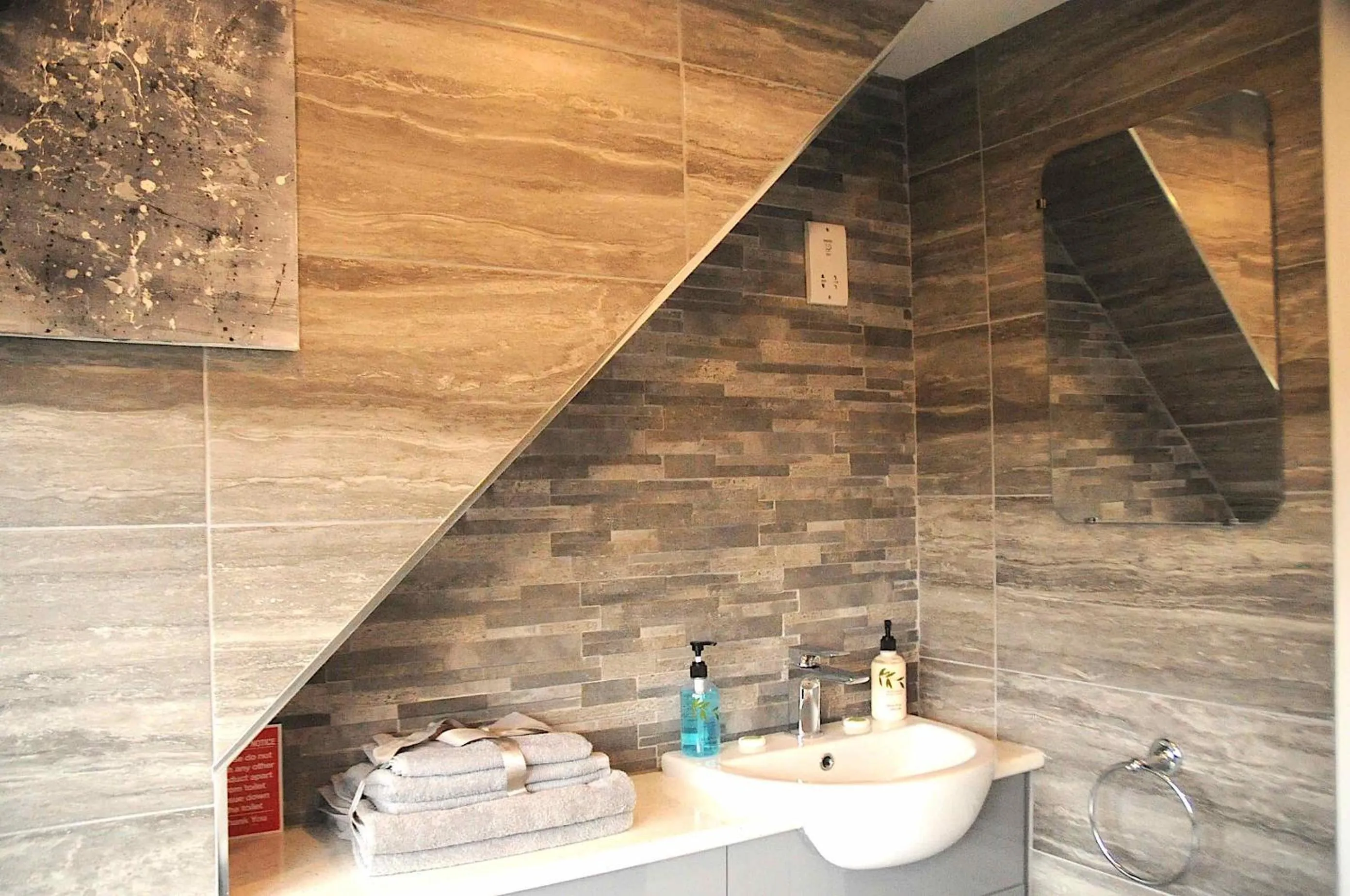 Bathroom in Northlands Farm - Old Farm Cottage