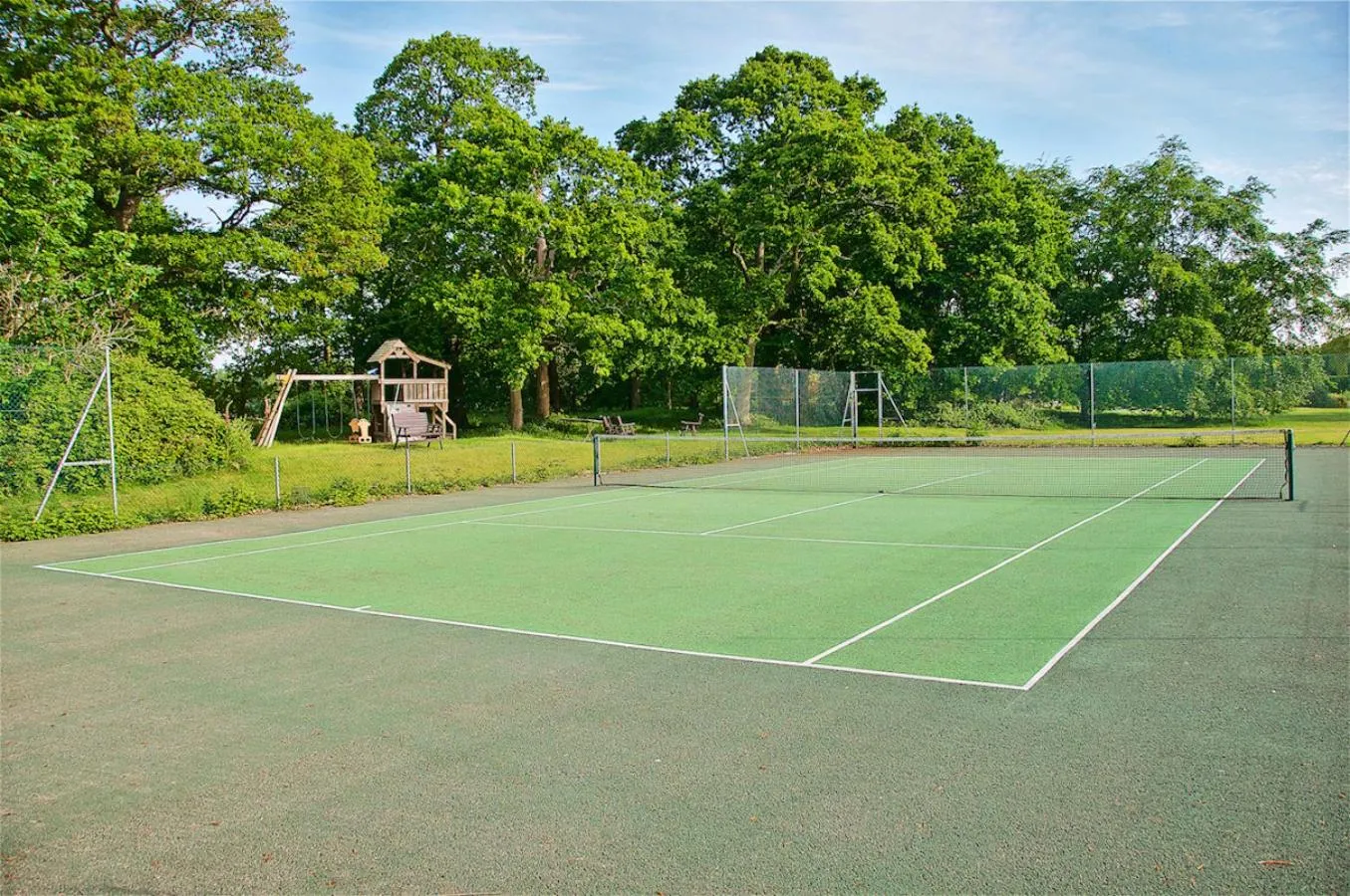 Activities in Northlands Farm - Old Farm Cottage