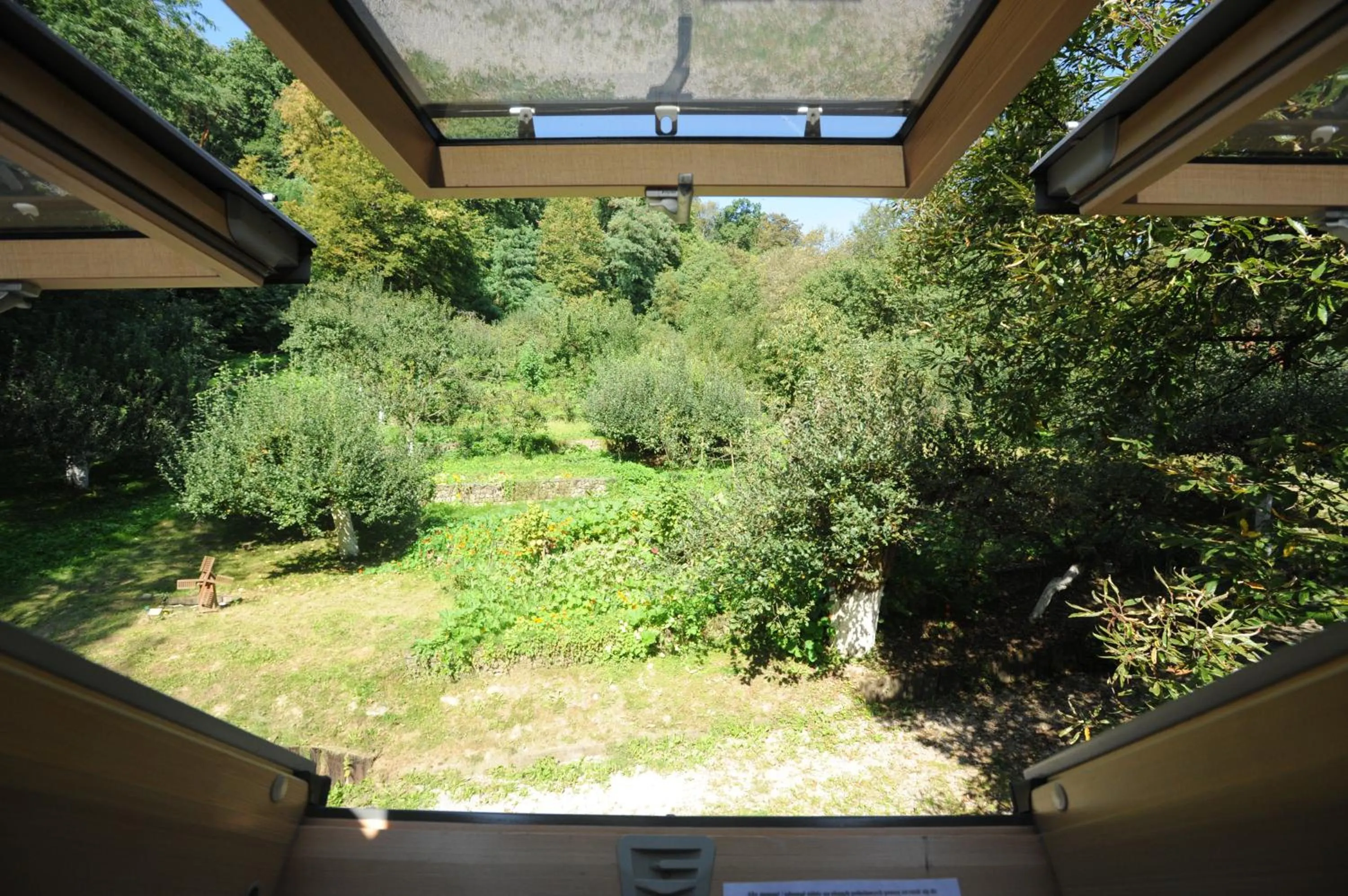 Garden view in Ekosamotnia