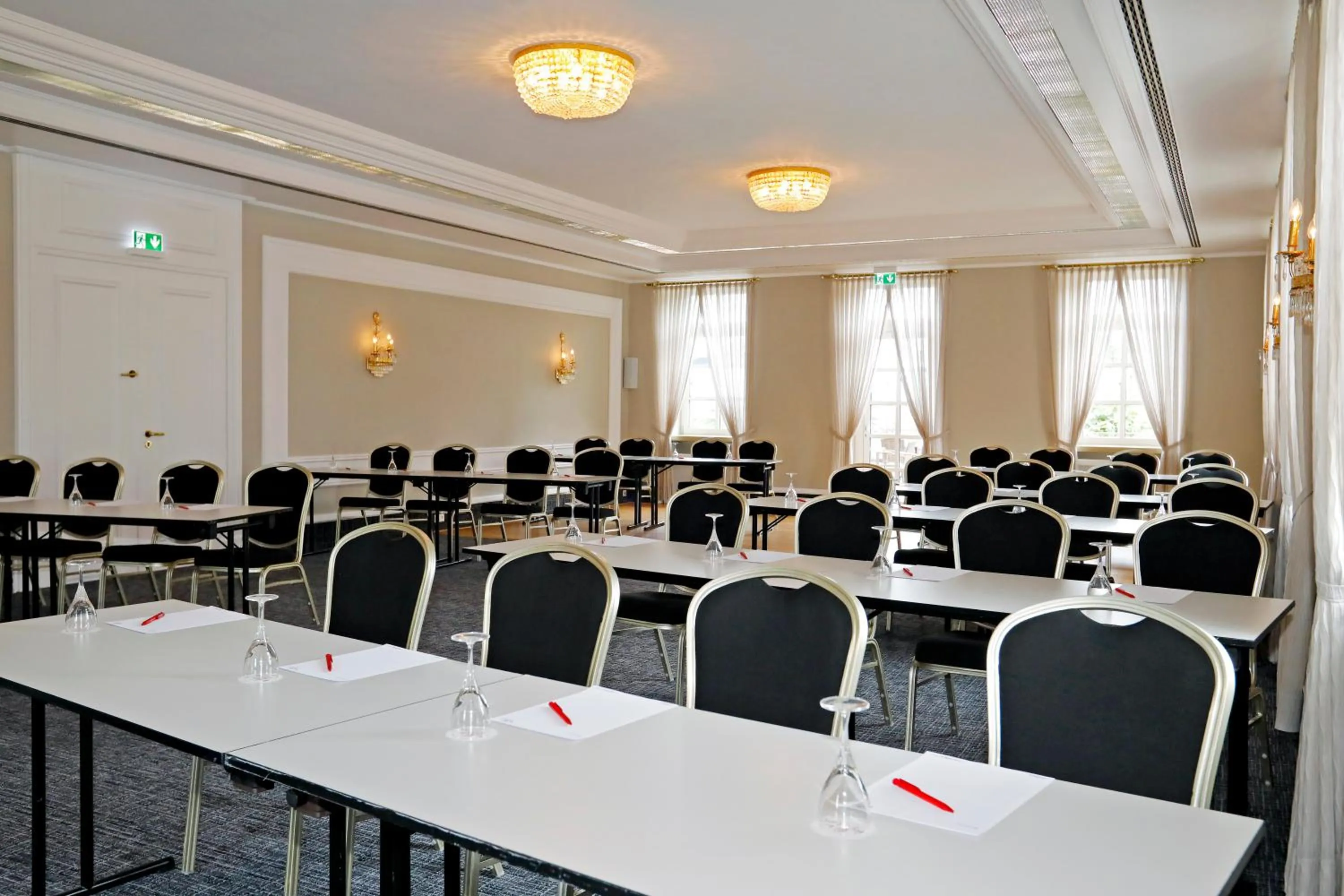 Meeting/conference room in Kurpark-Hotel