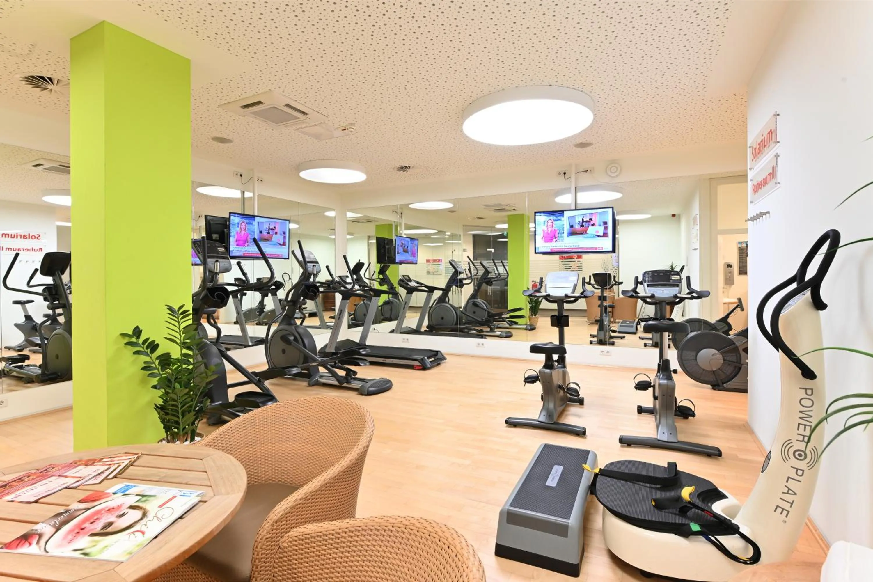 Fitness centre/facilities in Kurpark-Hotel