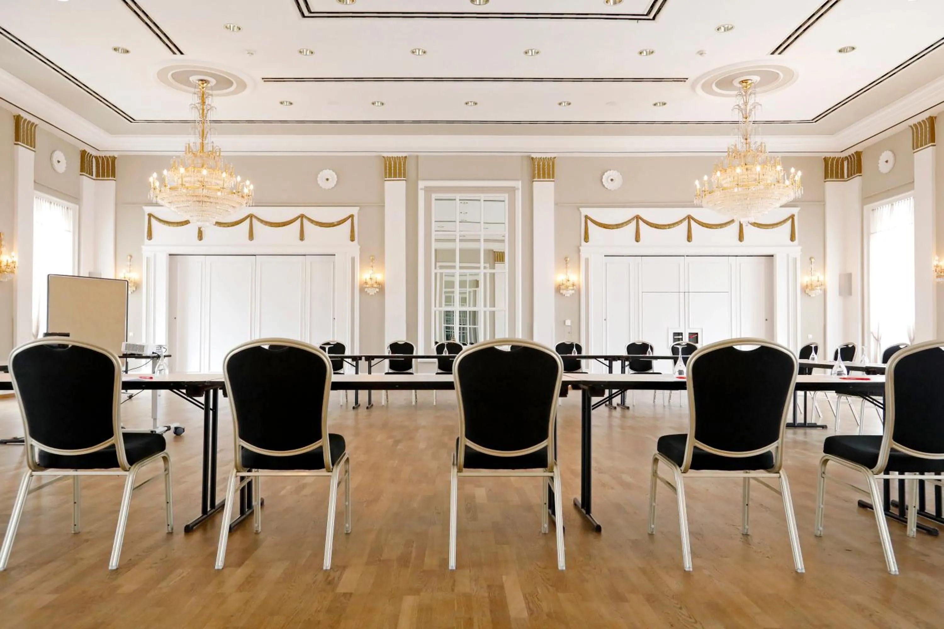 Meeting/conference room in Kurpark-Hotel