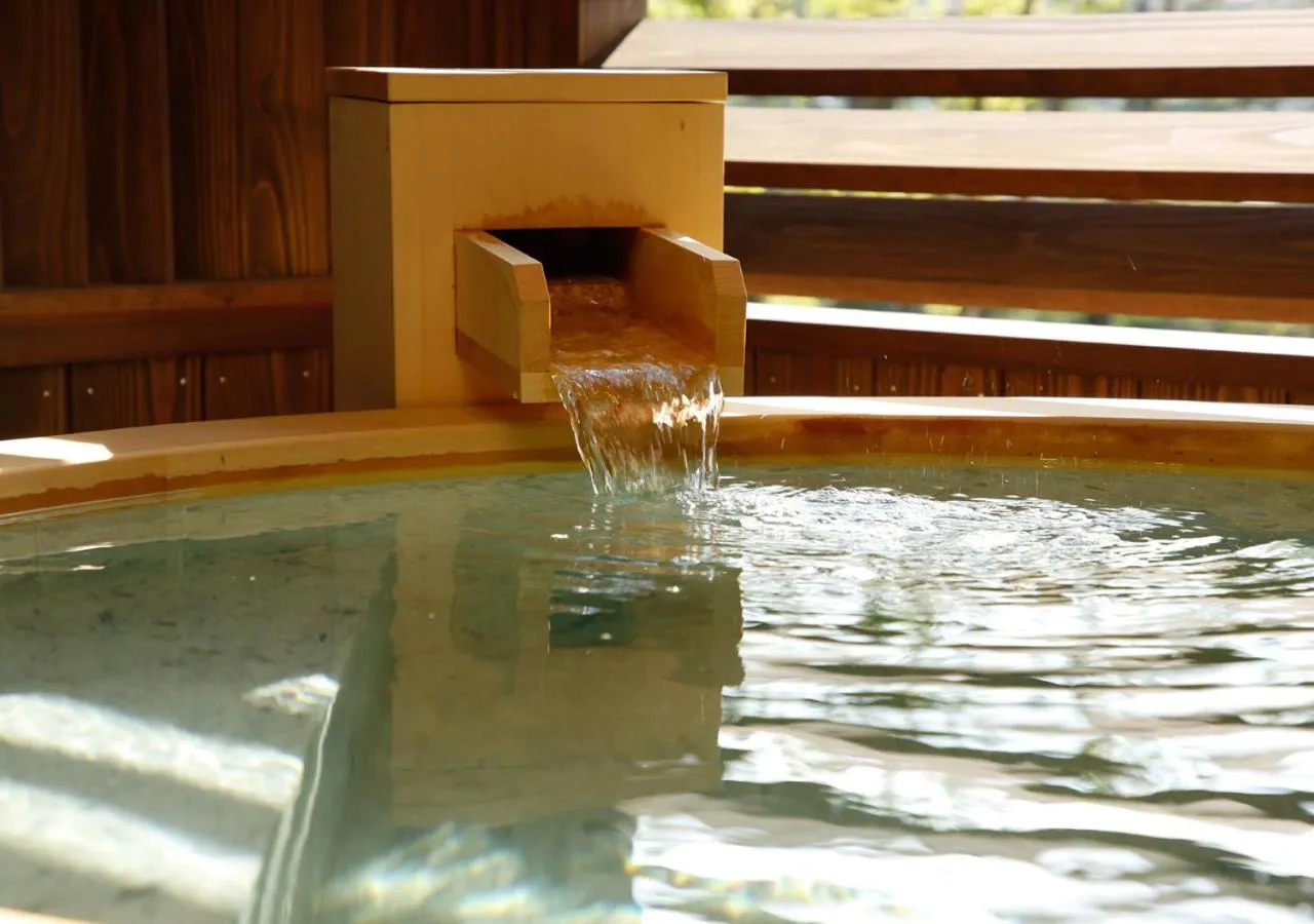 Open Air Bath in Awaji Hamarikyu Takumi