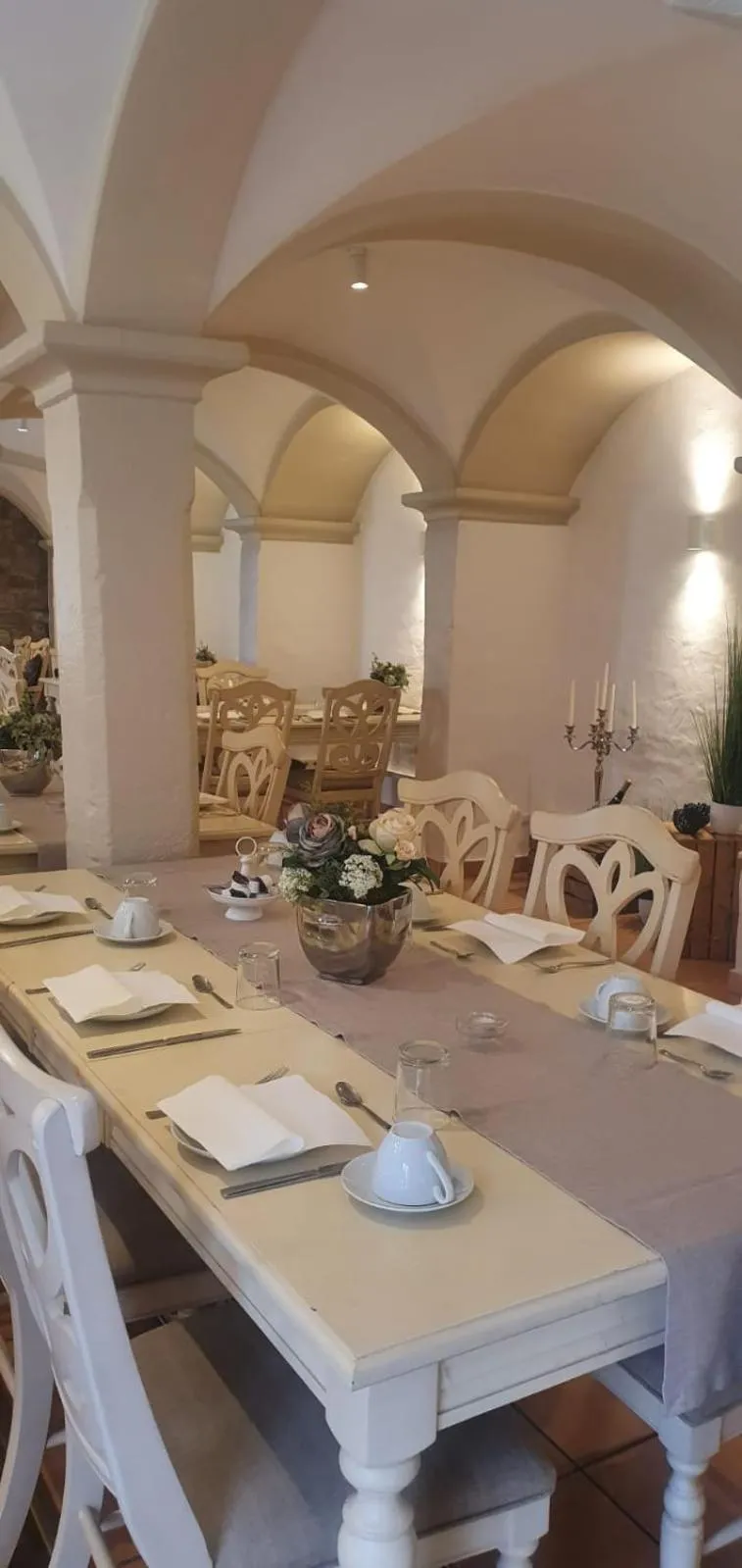 Dining area in Hotel Henriettenhof Weimarer Land, Weimar-Bad Berka