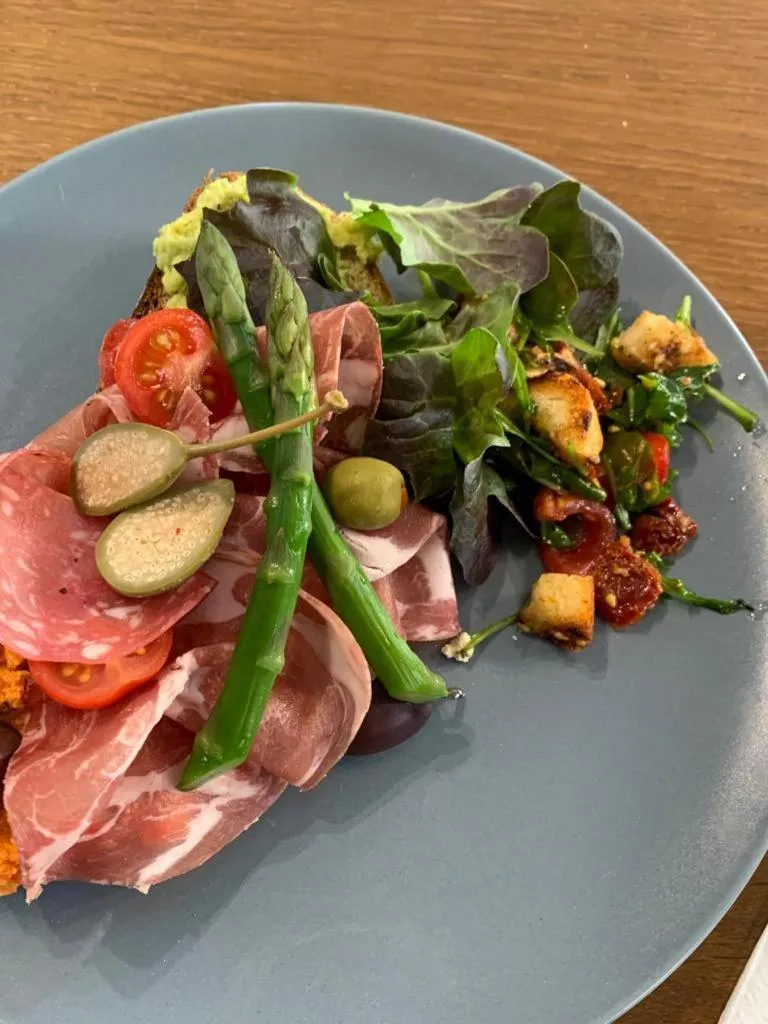 Restaurant/places to eat in Hotel Henriettenhof Weimarer Land, Weimar-Bad Berka