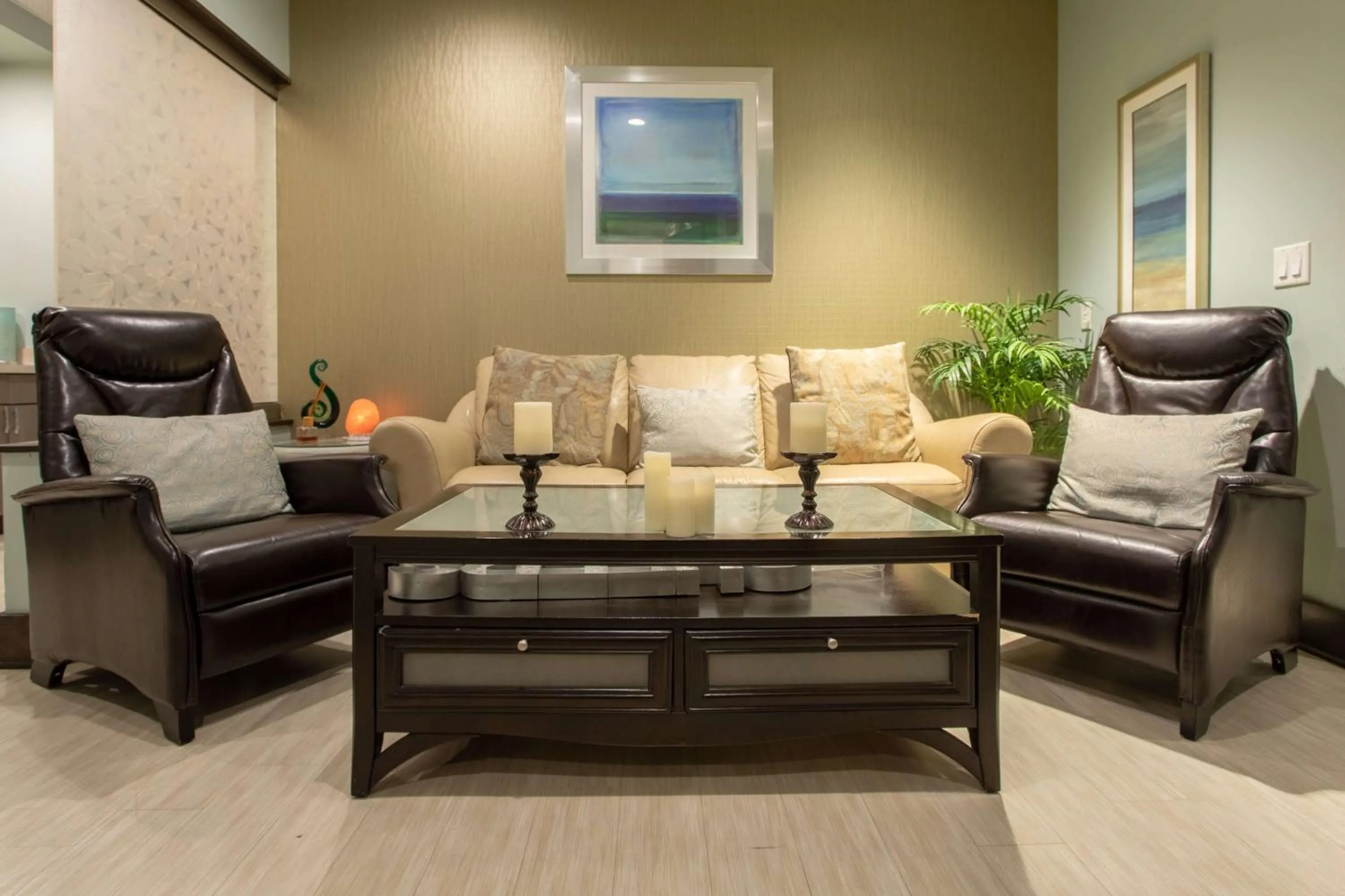 Spa and wellness centre/facilities in The Mosey Buffalo Williamsville Tapestry Collection Hilton