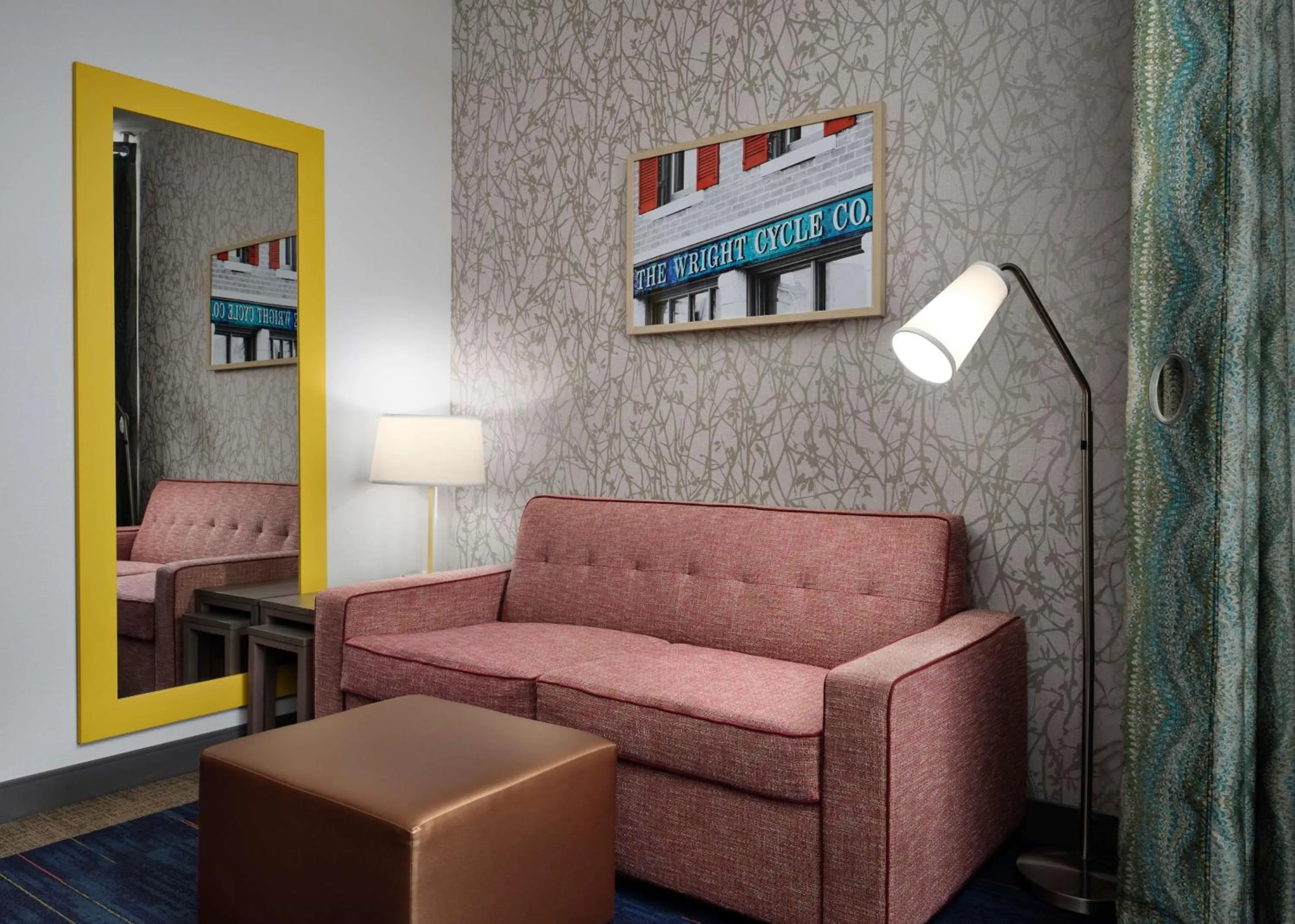 Living room in Home2 Suites Troy, OH