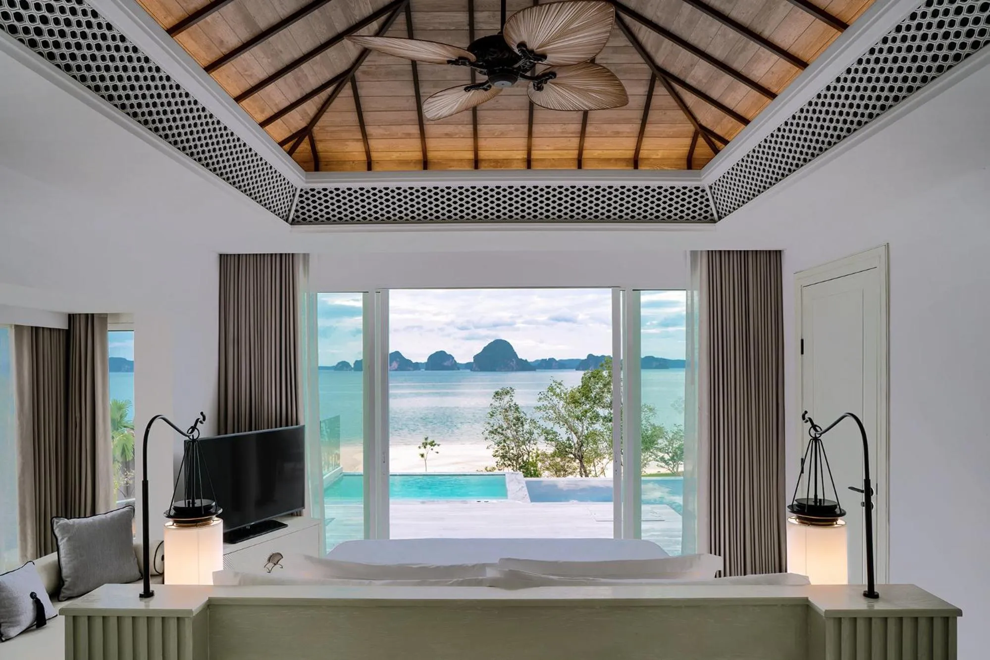 Sea view in Banyan Tree Krabi