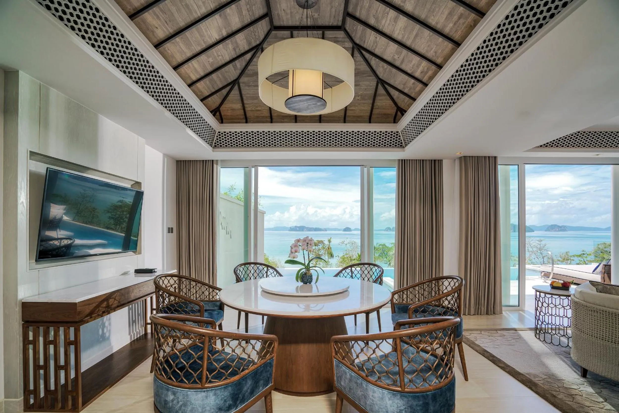 Living room in Banyan Tree Krabi