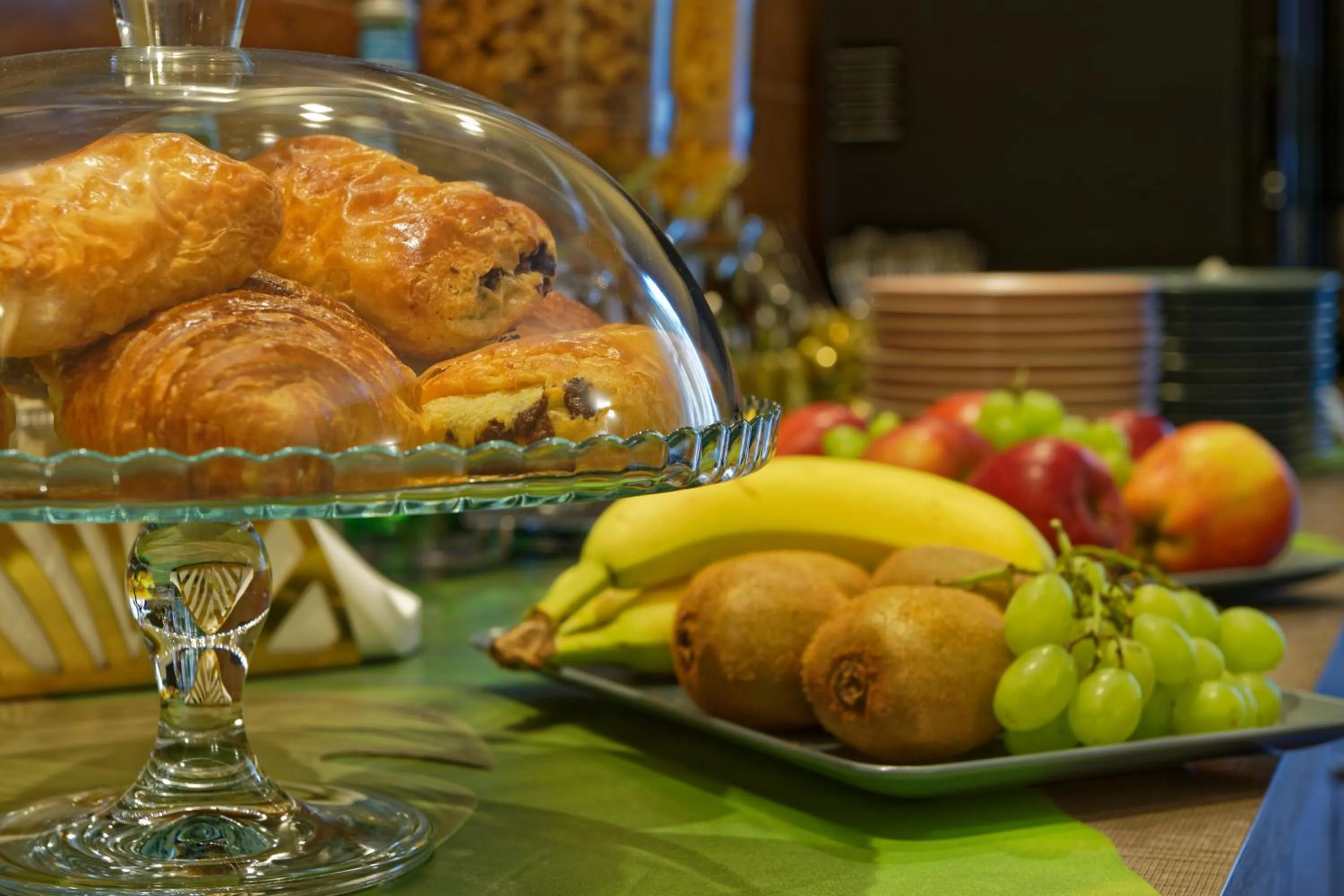 Breakfast in RED RIBBON