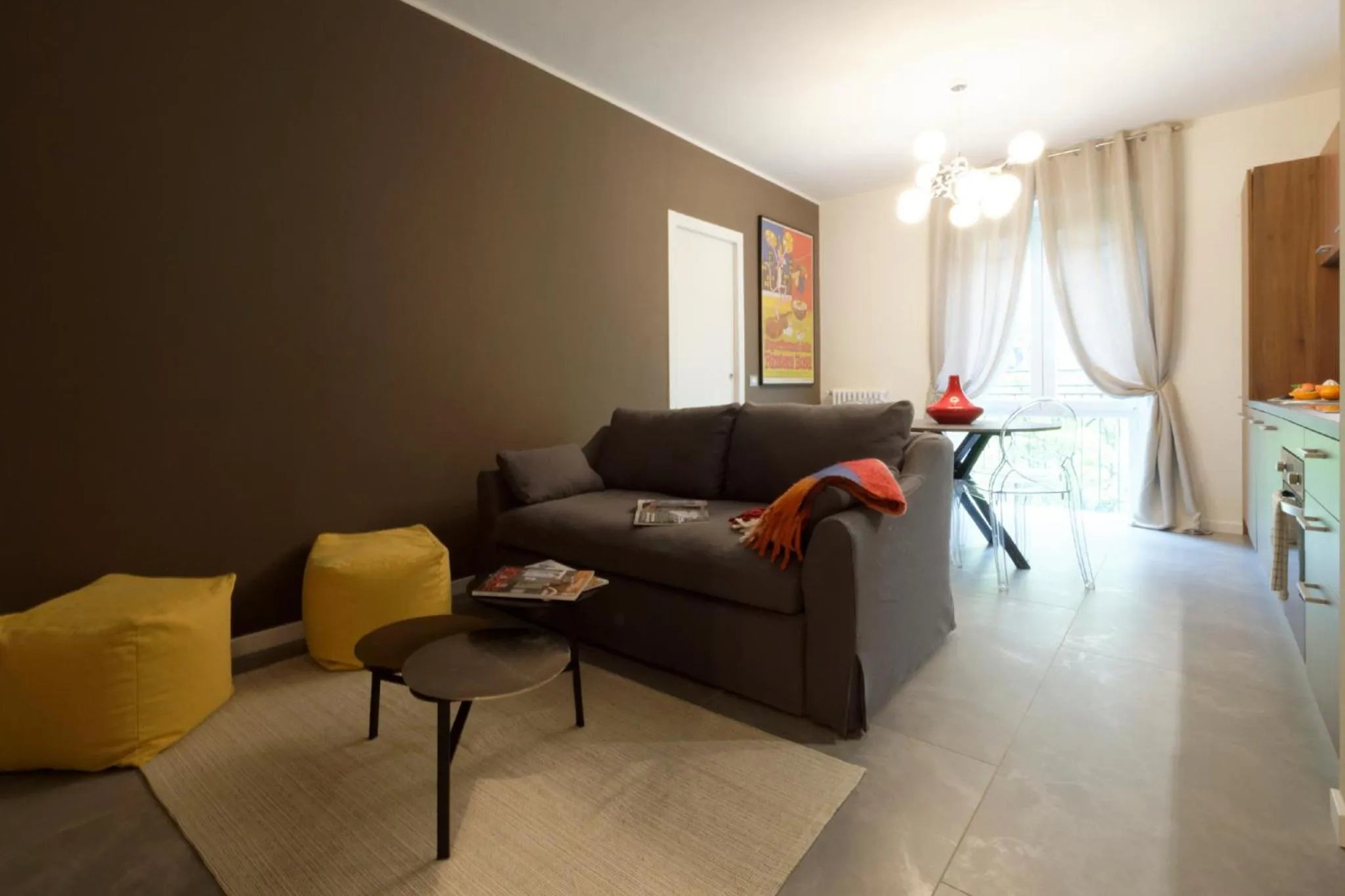 Living room in RED RIBBON