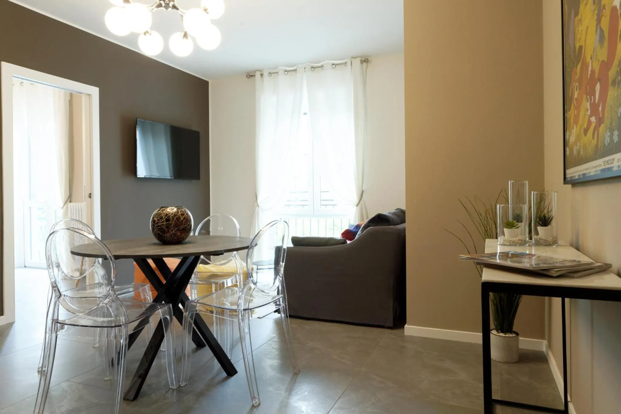 Living room in RED RIBBON