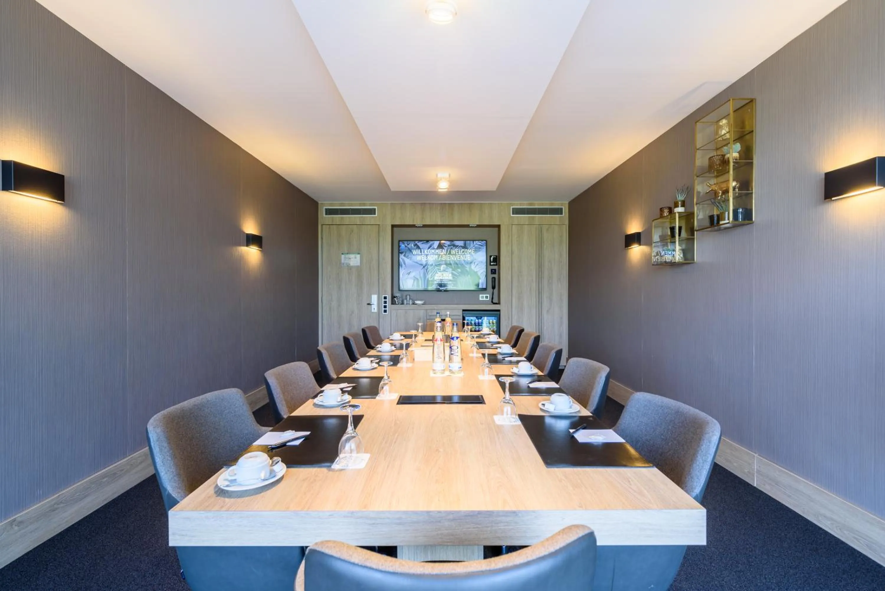 Meeting/conference room in Van der Valk Hotel Berlin Brandenburg