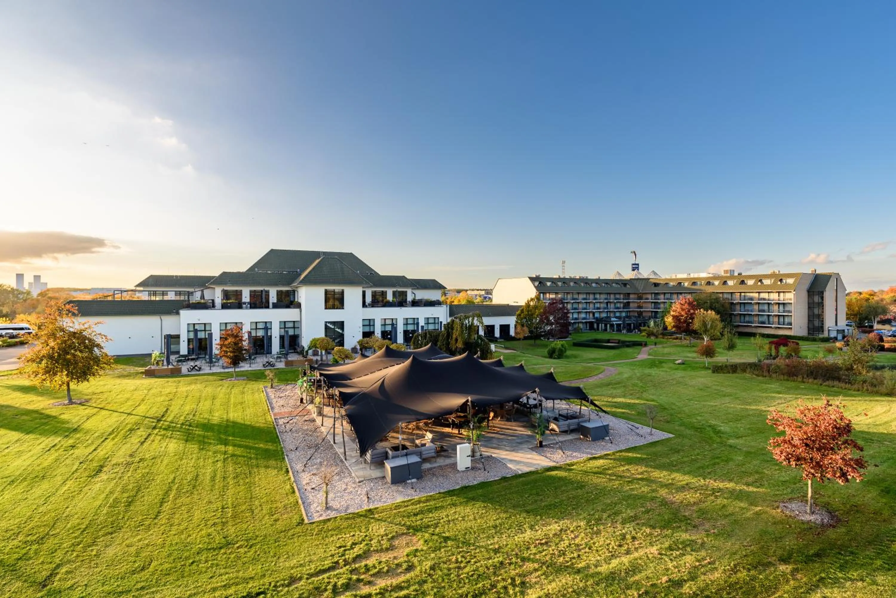 Garden in Van der Valk Hotel Berlin Brandenburg