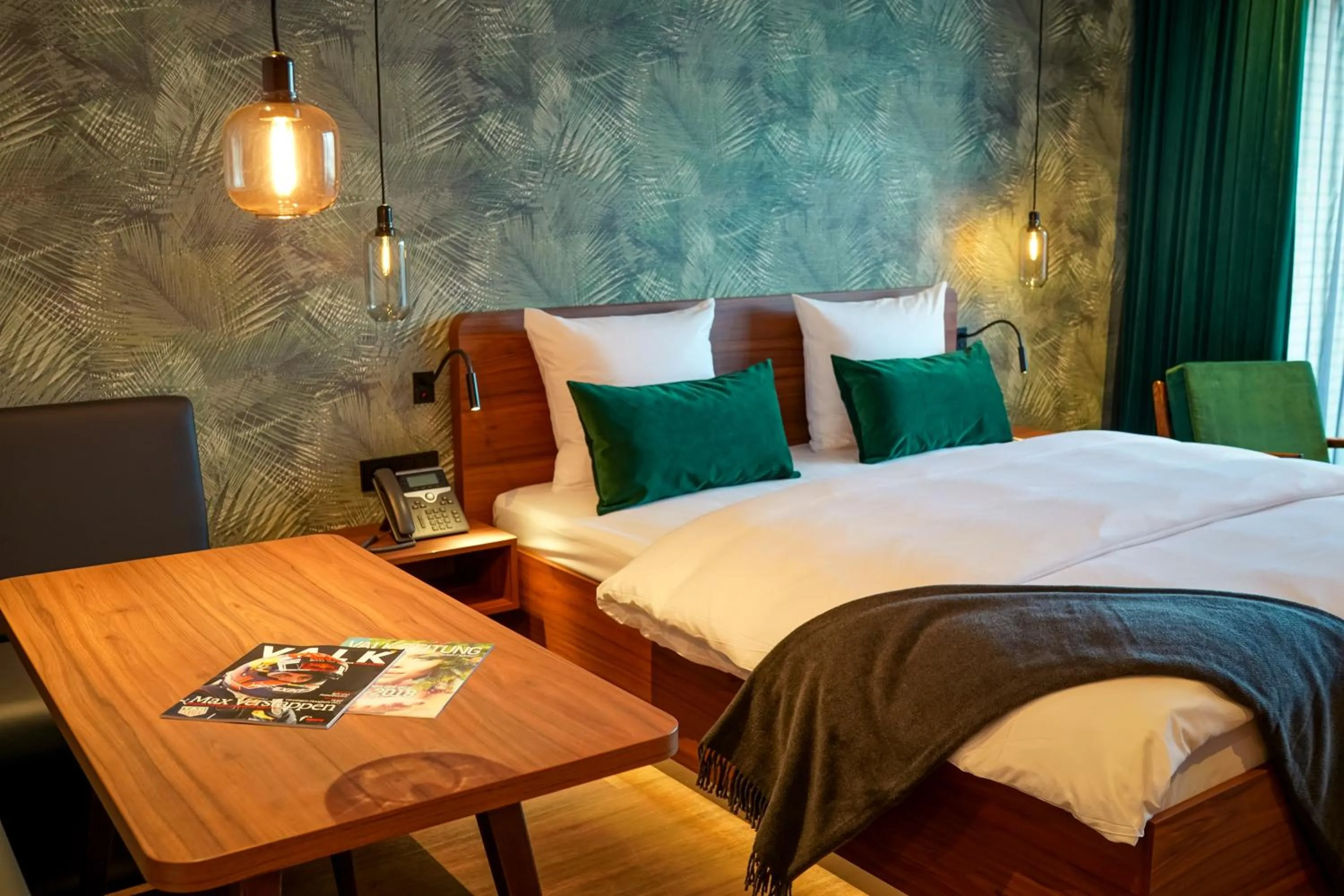 Living room, Bed in Van der Valk Hotel Berlin Brandenburg