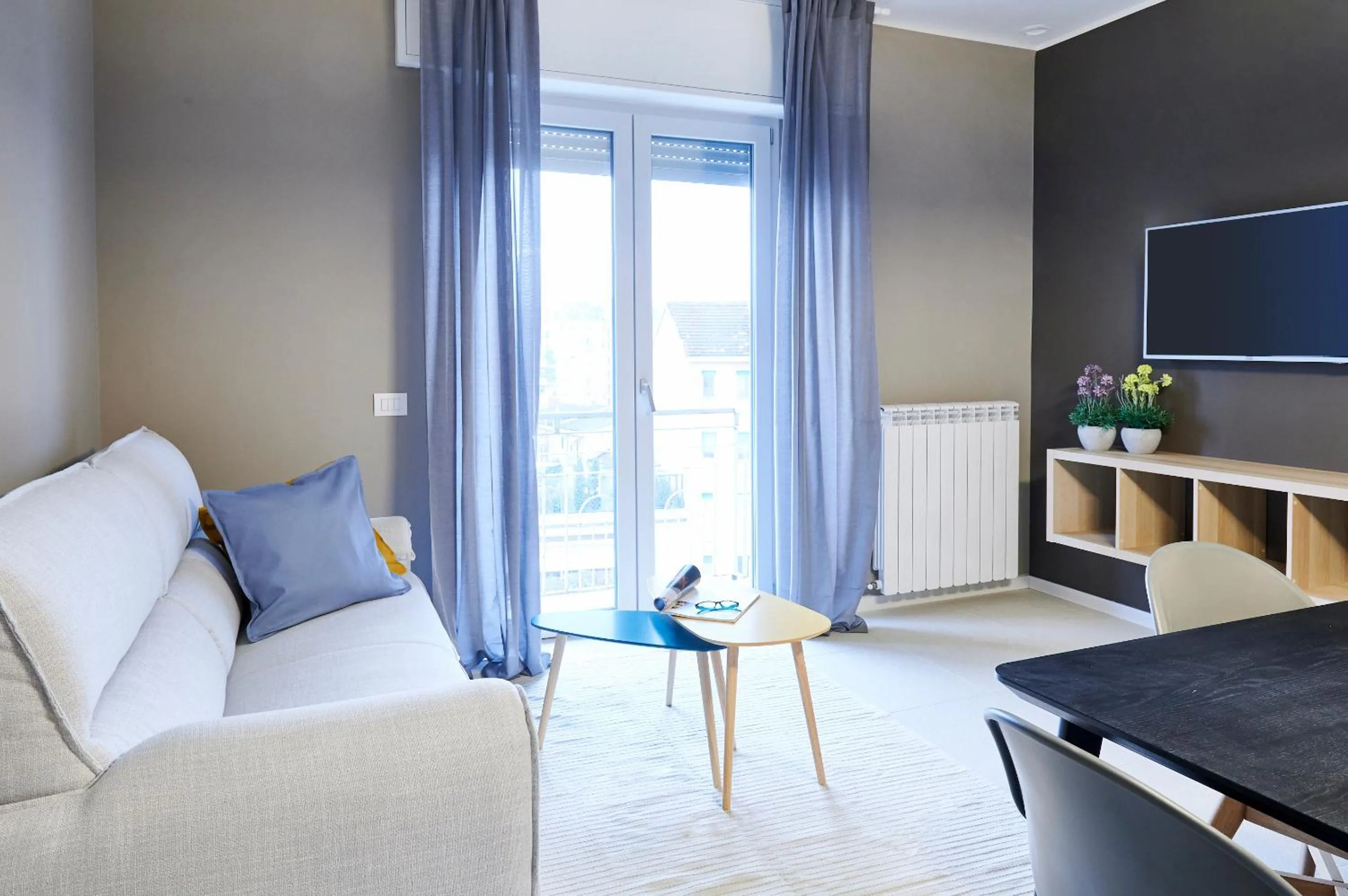 TV and multimedia, Bed in GREEN RIBBON