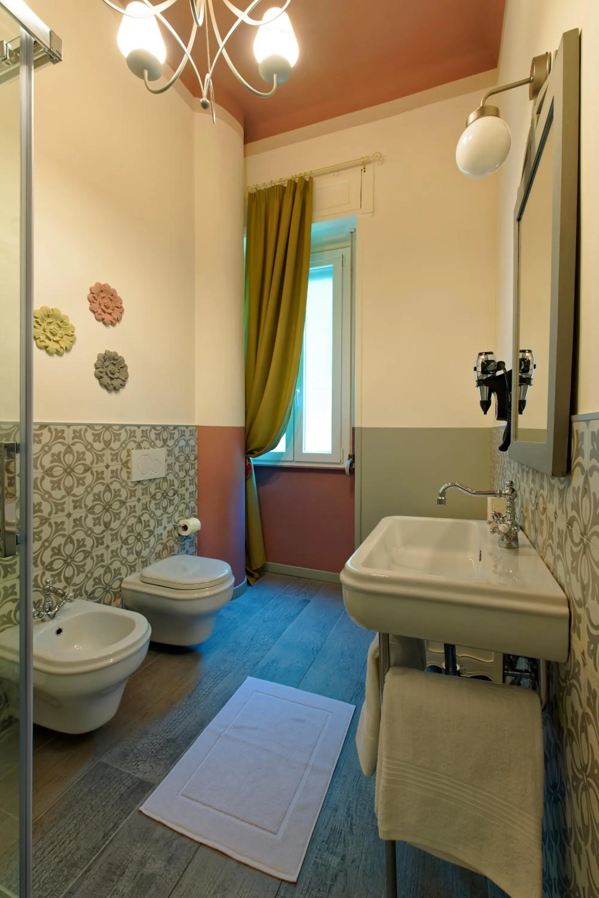 Bathroom in WHITE RIBBON