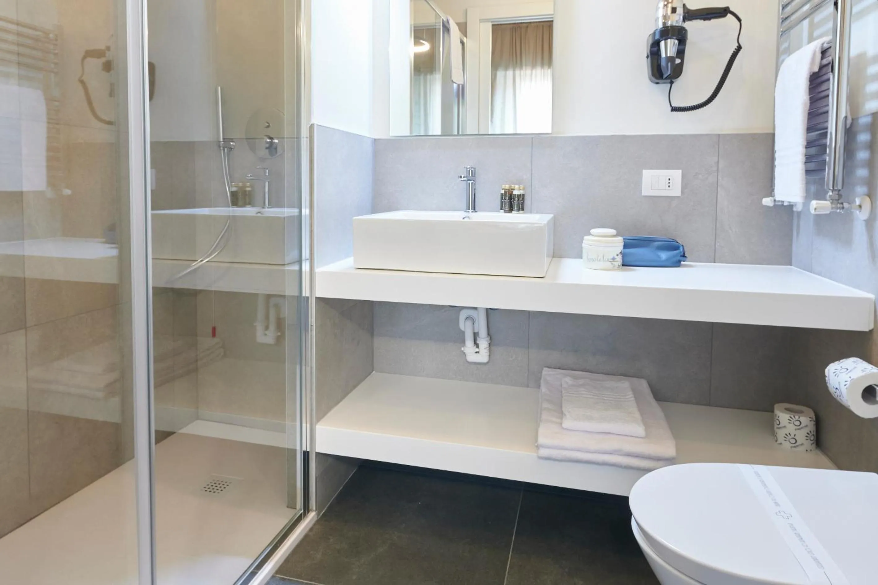 Bathroom in WHITE RIBBON