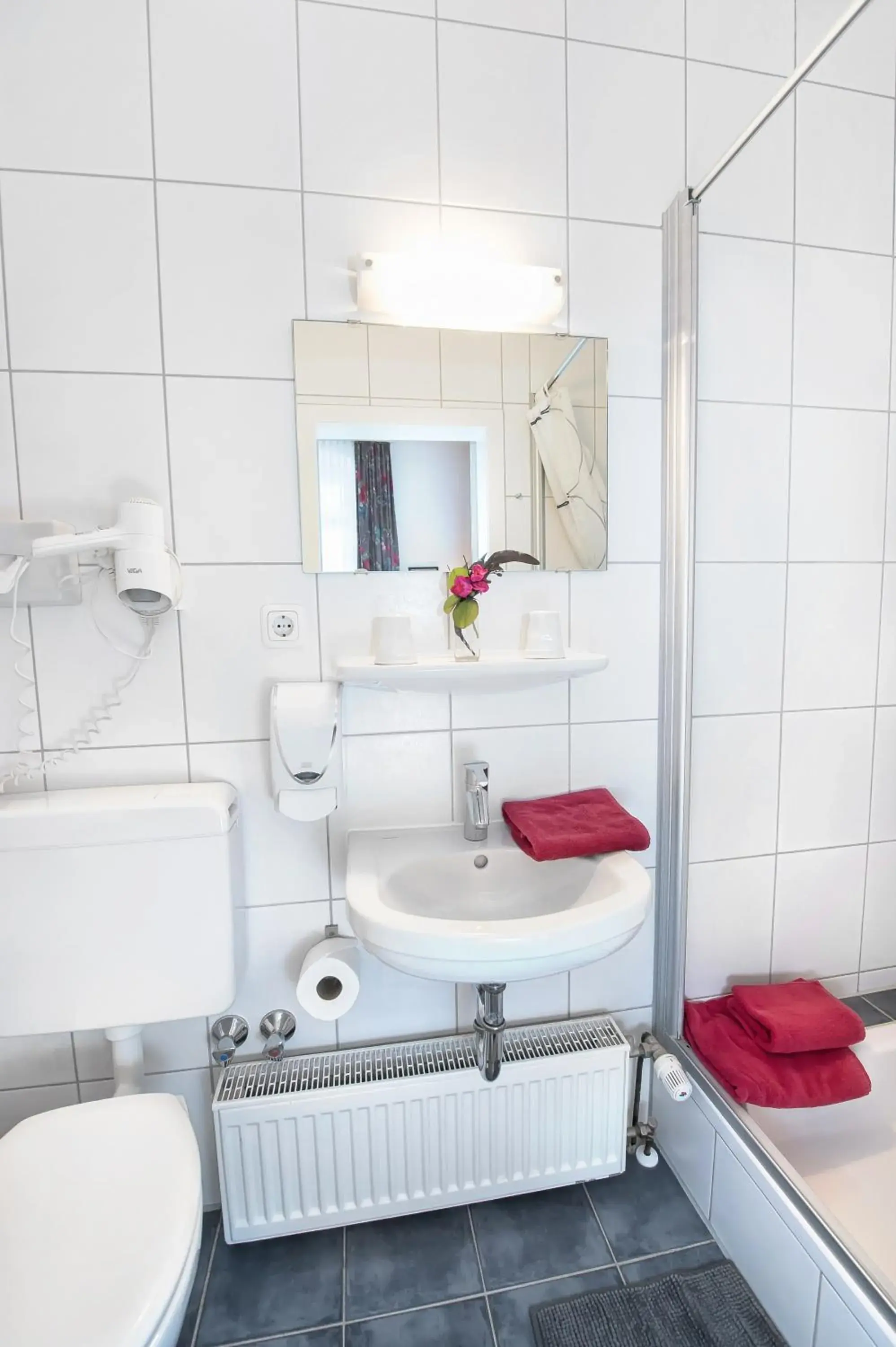 Small Twin Room in Hotel Weierich Small Twin Room in Hotel Weierich