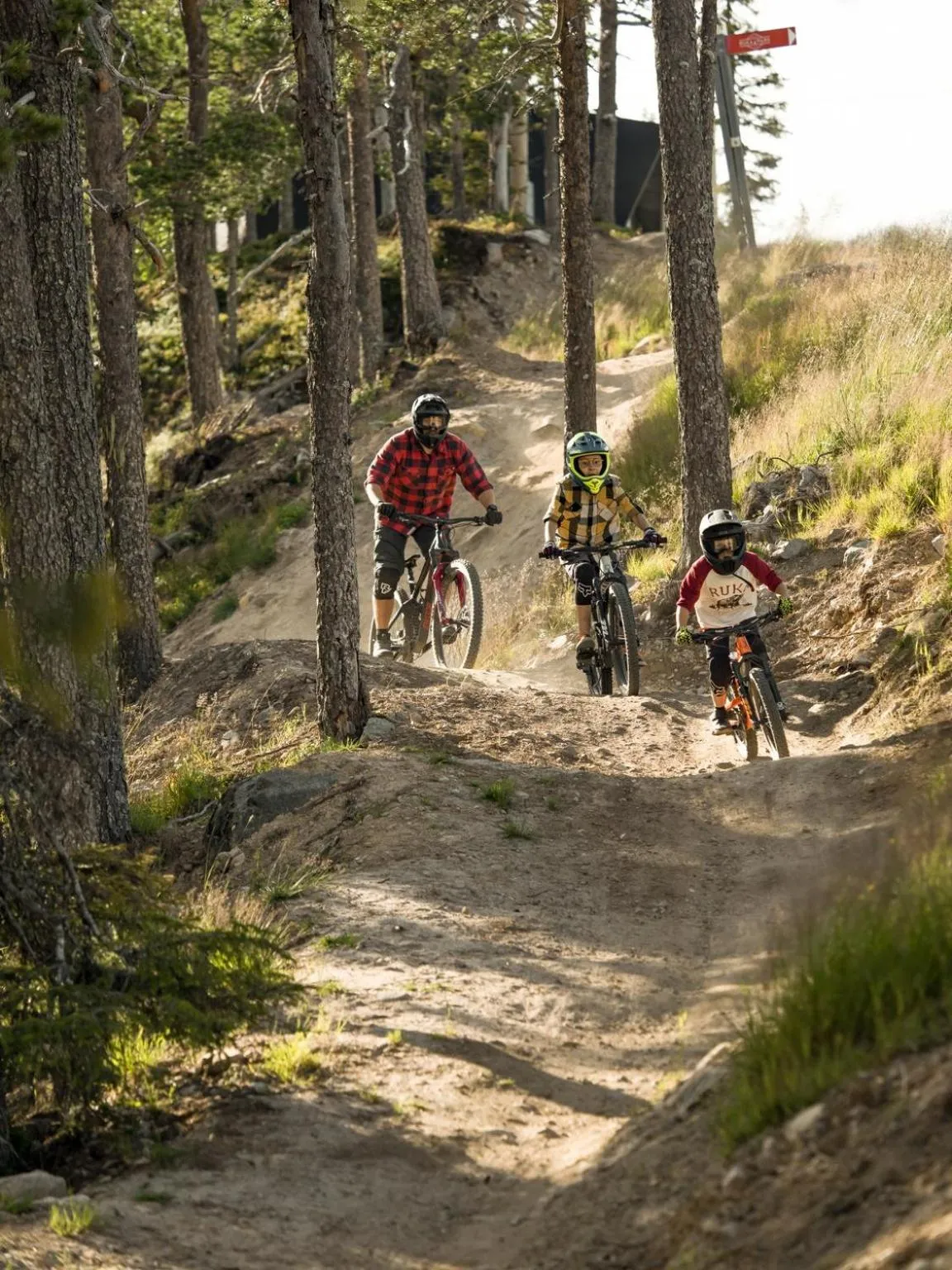 Cycling in Ski-Inn RukaSuites