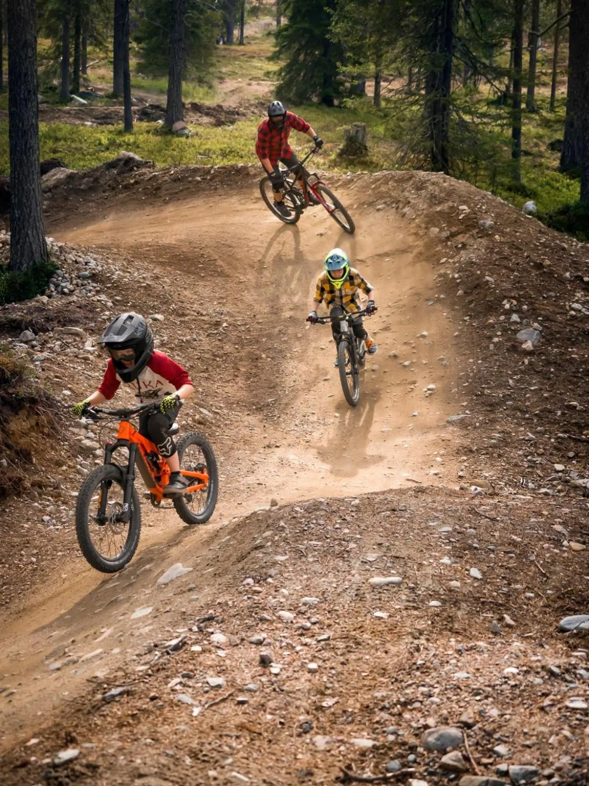 Cycling in Ski-Inn RukaSuites