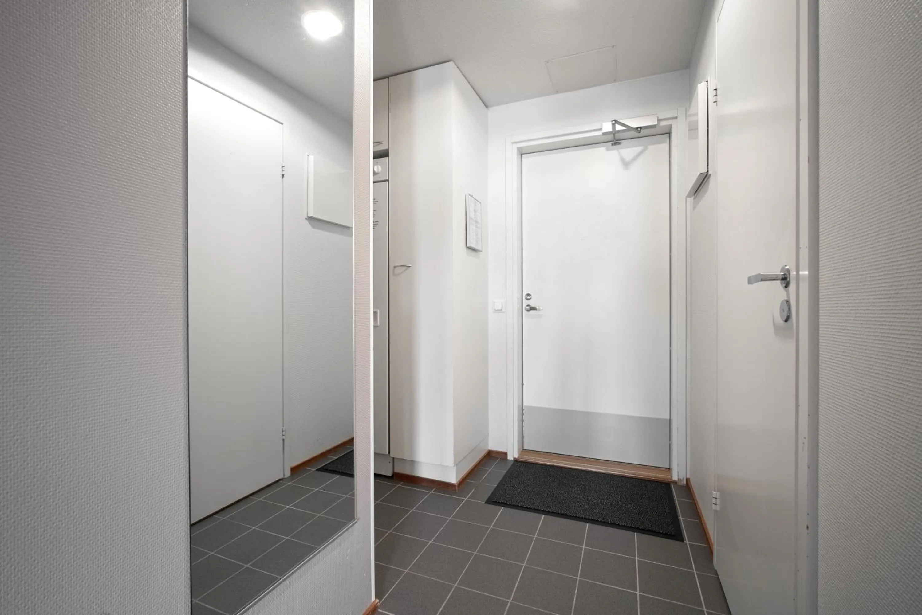 wardrobe in Ski-Inn RukaSuites