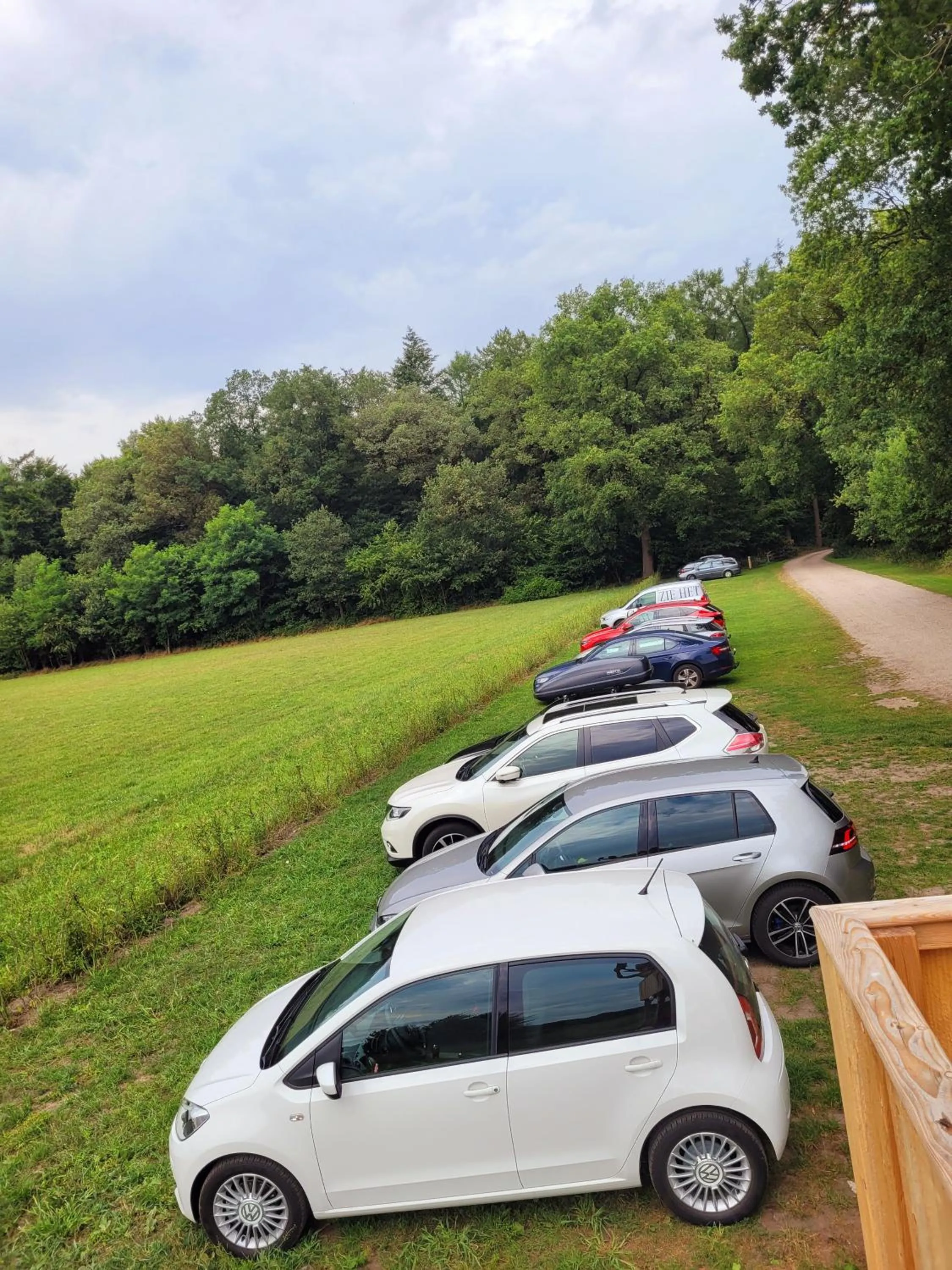 Parking in 't Buitenverblijf Erve Punte