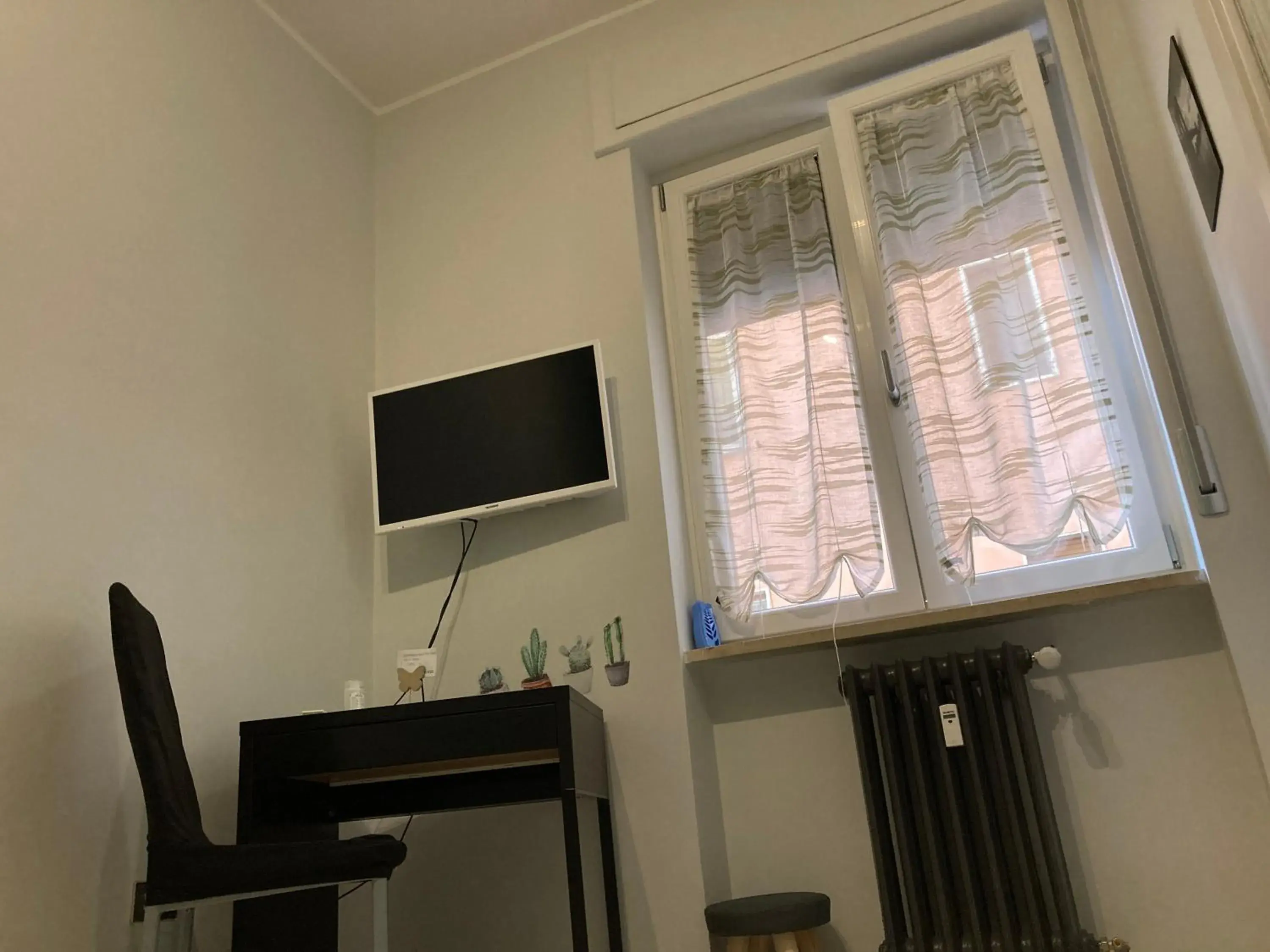 Single Room with Bathroom - single occupancy in Family Single Room with Bathroom - single occupancy in Family