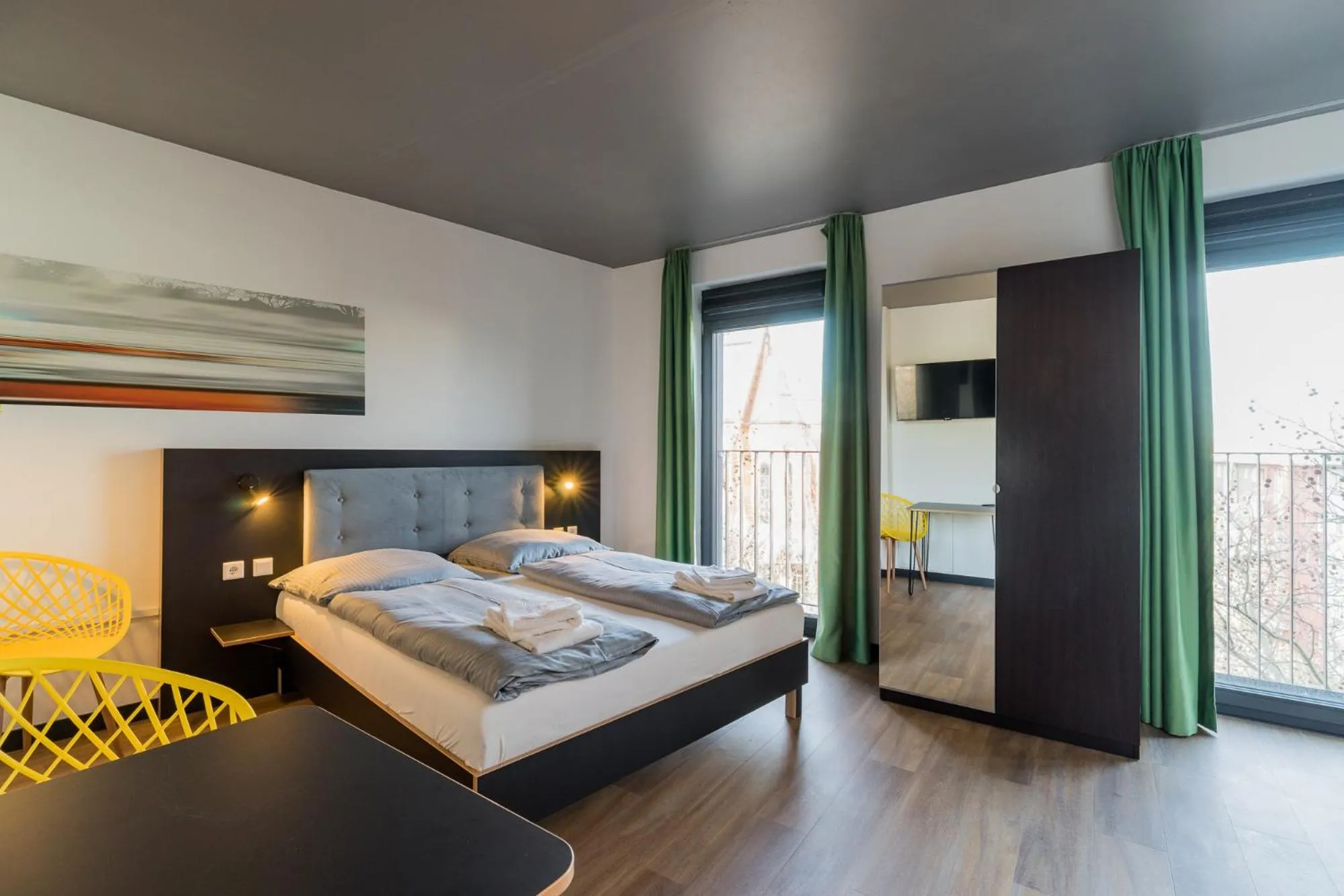 Photo of the whole room, Bed in Nena Apartments - Kreuzberg 61