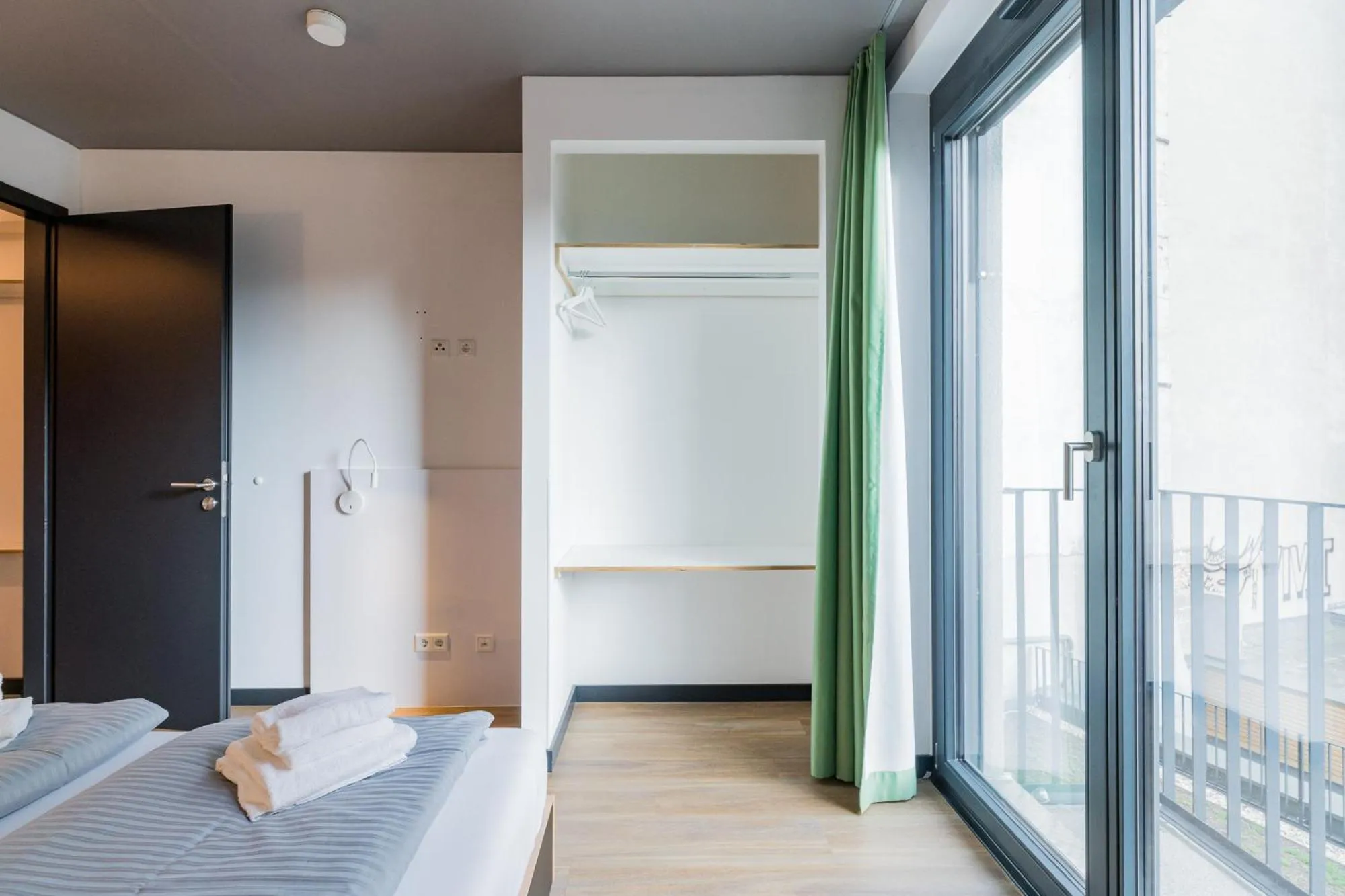 Photo of the whole room, Bed in Nena Apartments - Kreuzberg 61