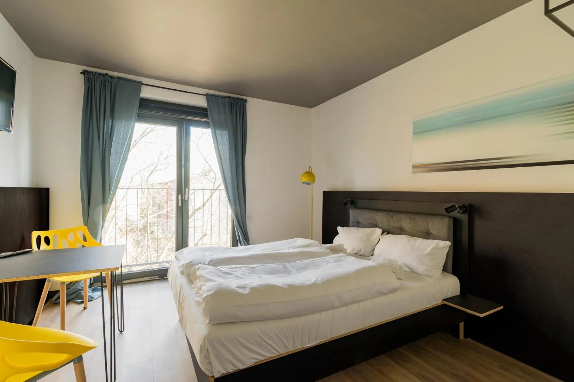 Photo of the whole room, Bed in Nena Apartments - Kreuzberg 61