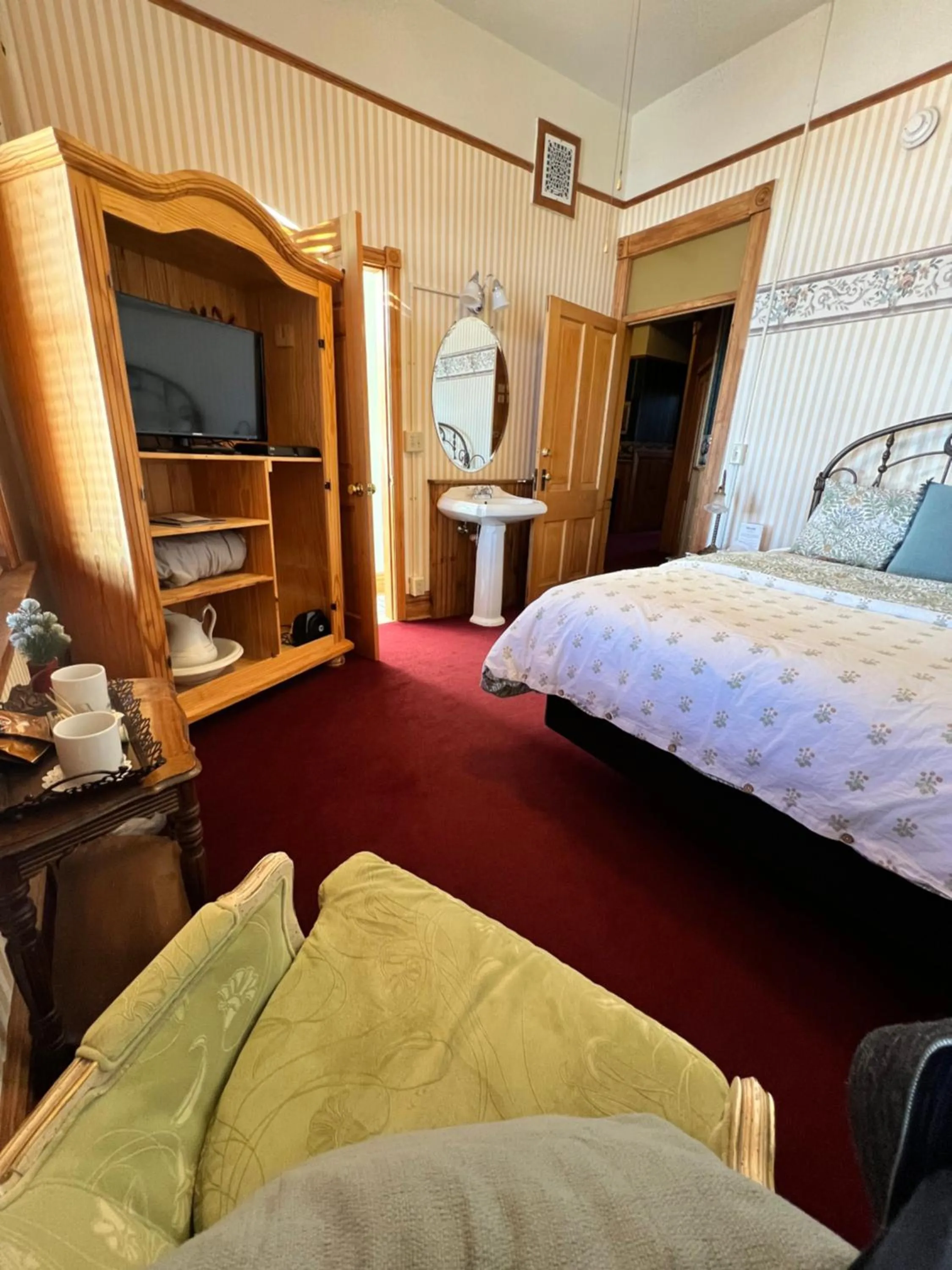 Bedroom in Hotel St Nicholas