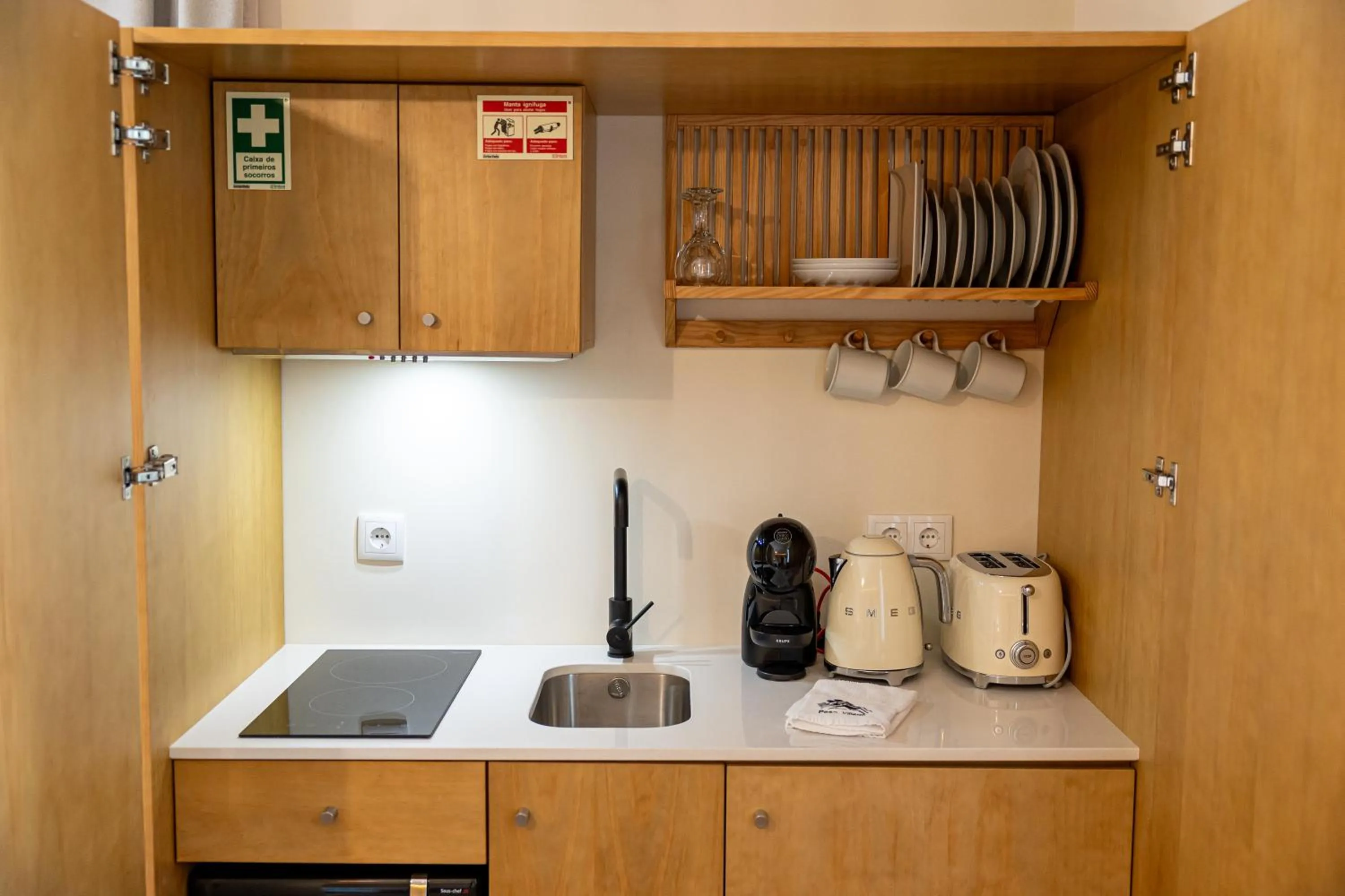 Kitchen or kitchenette in Peso Village