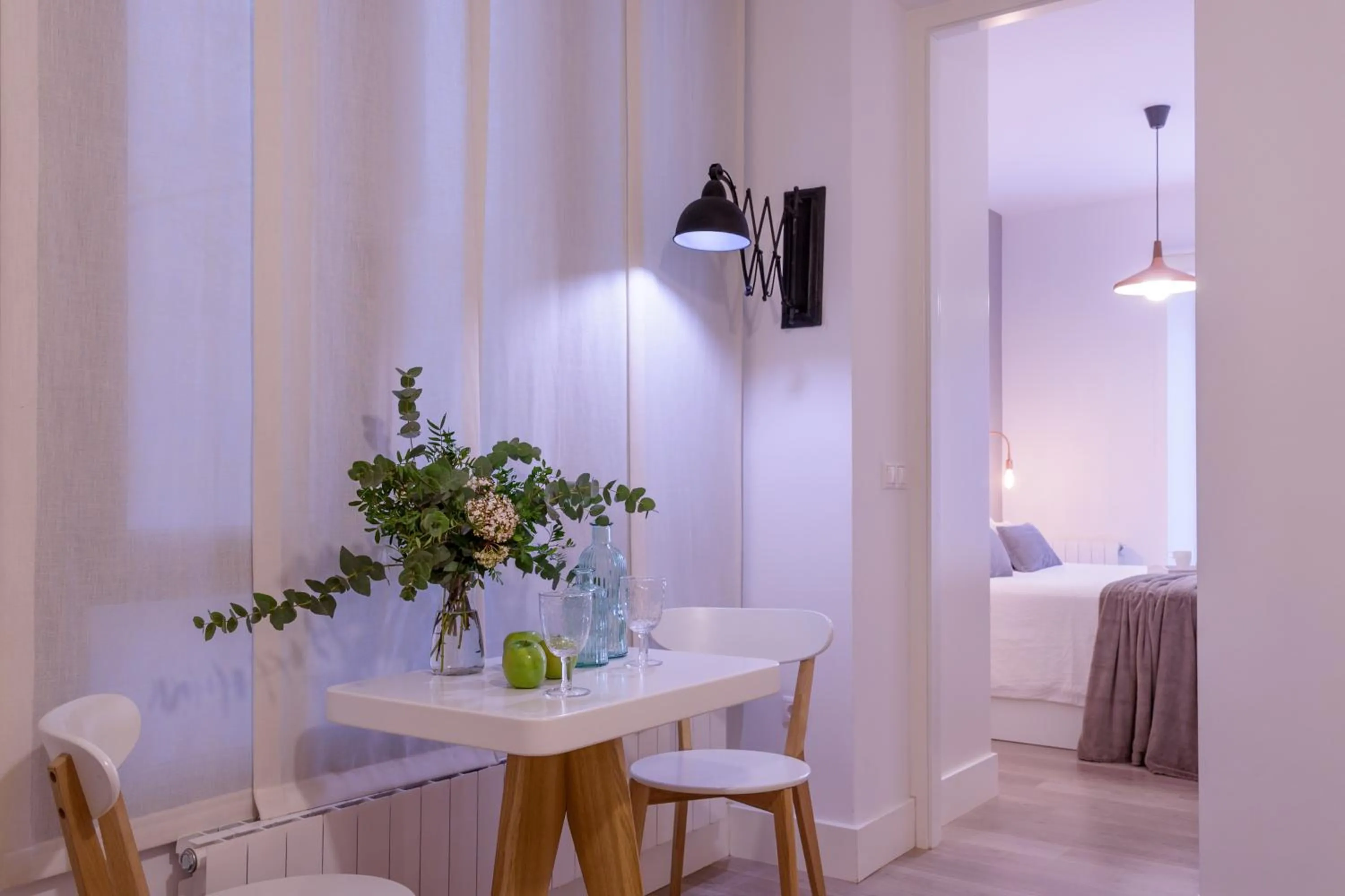 Dining area, Bed in FerAla Suites Centro A
