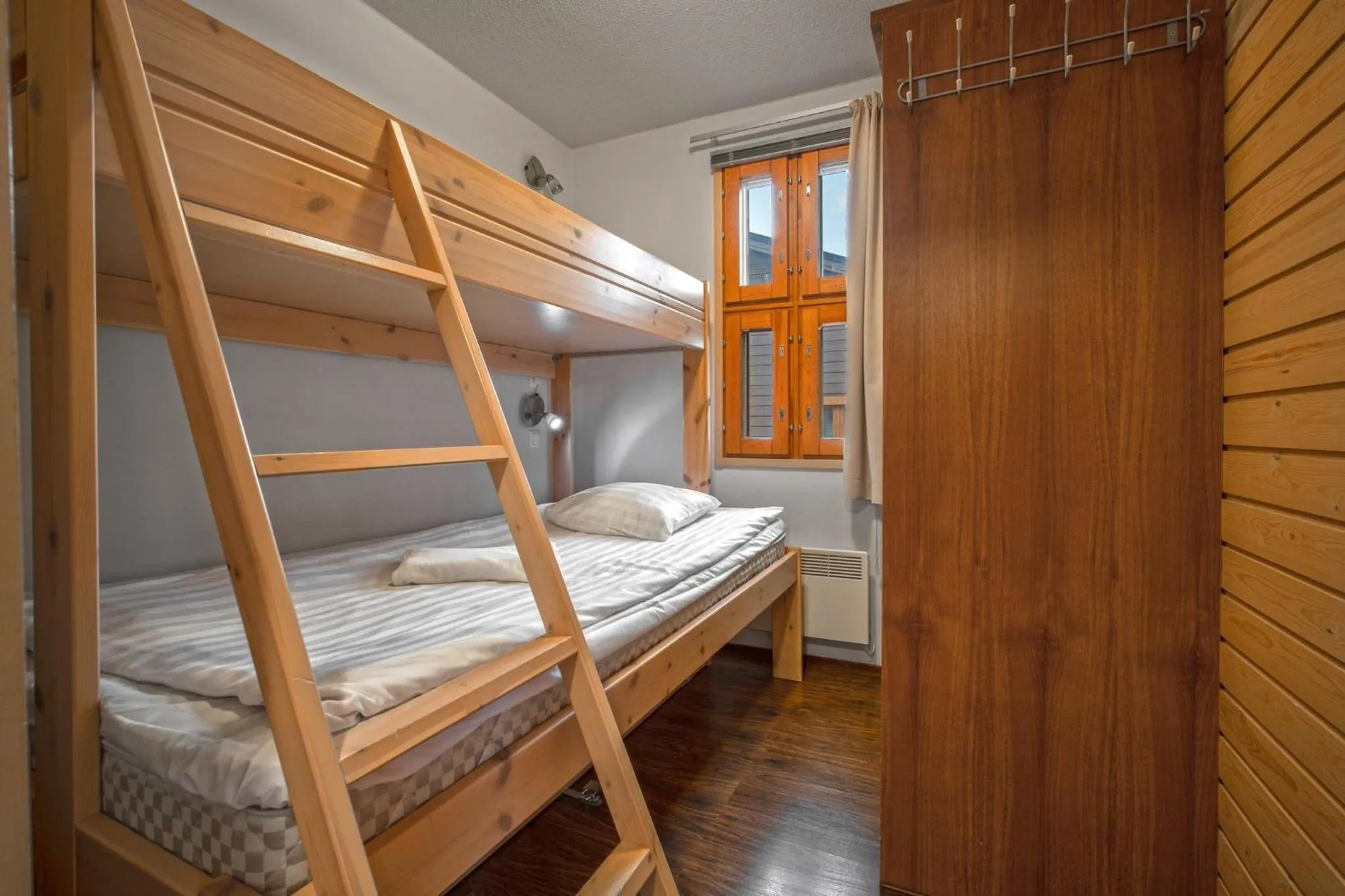 Bedroom, Bed in Ski-Inn AurinkoRinne