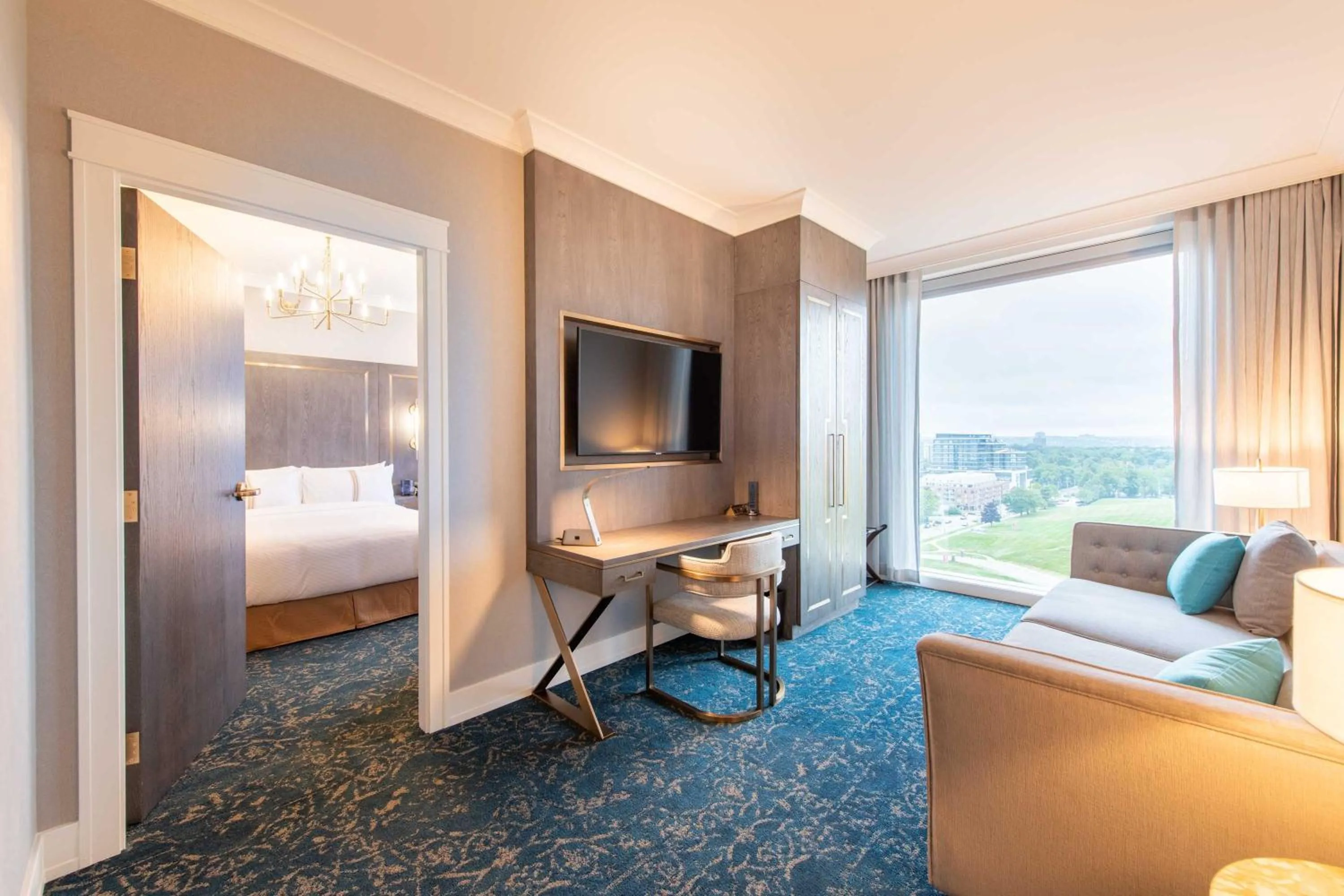 Living room, Bed in The Sutton Place Hotel Halifax