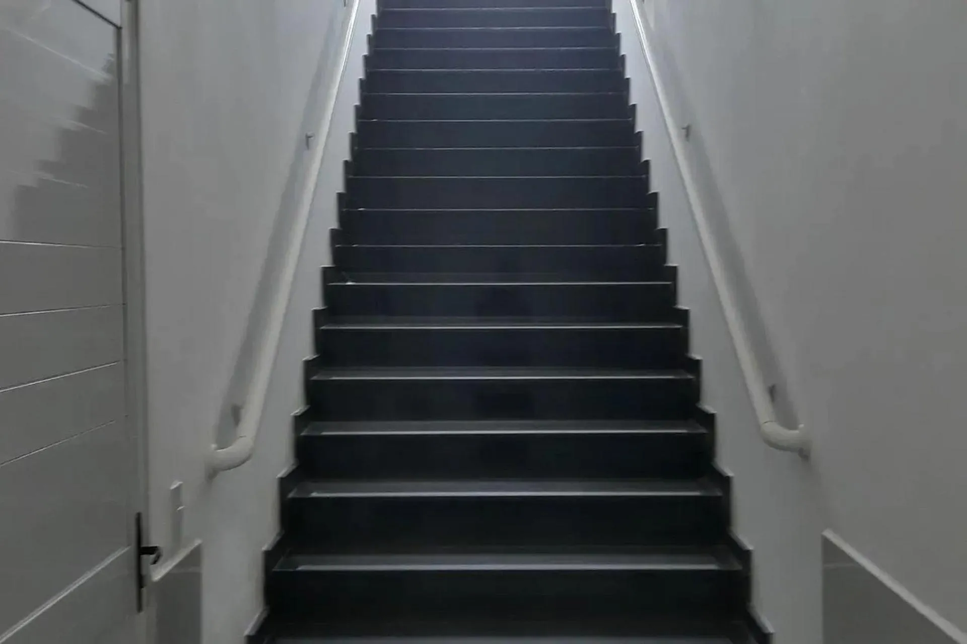 Apartamento de 2 quartos em maresias com piscina