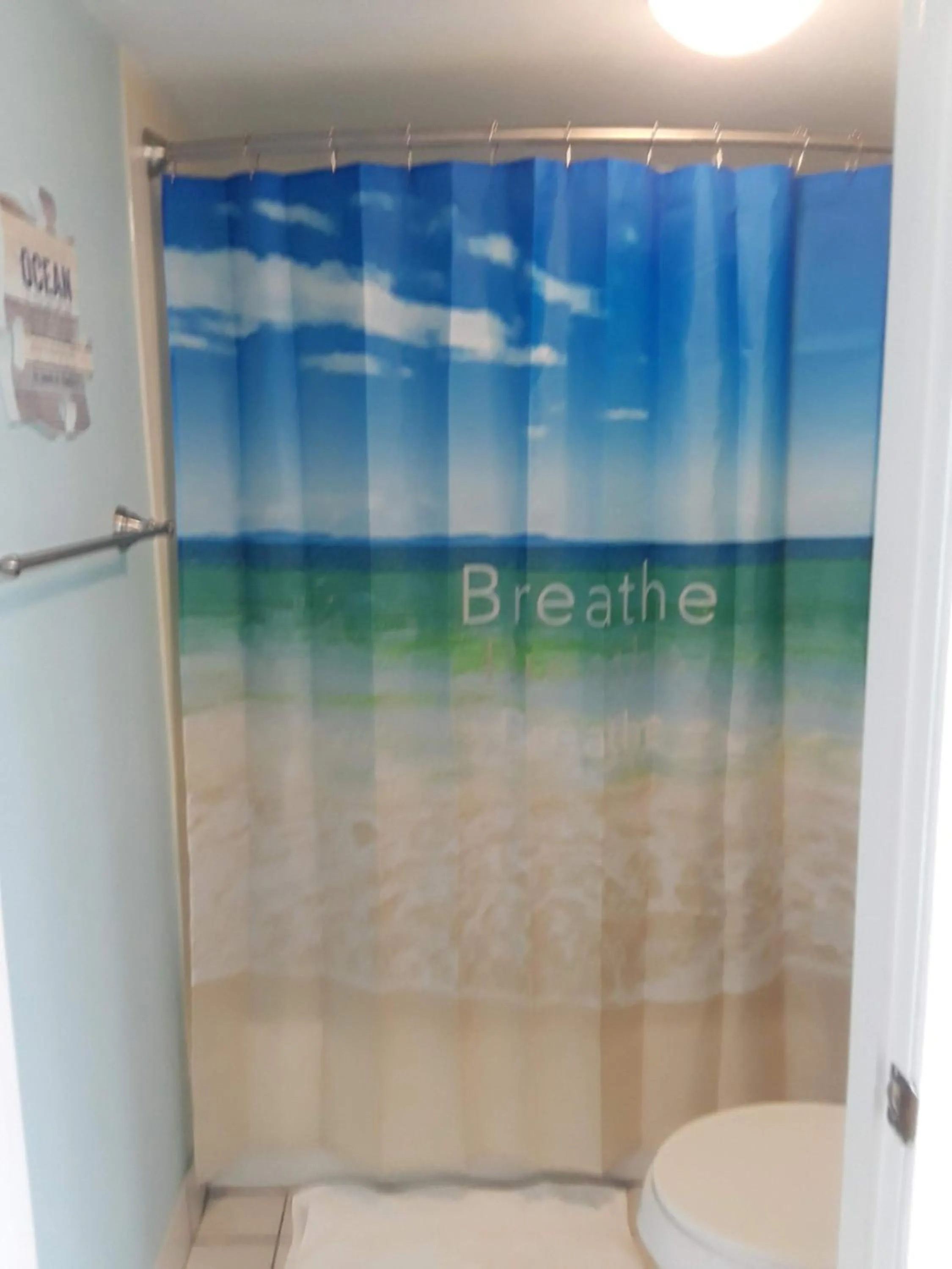 Bathroom in Benjamin's Pier at Laguna Reef Resort