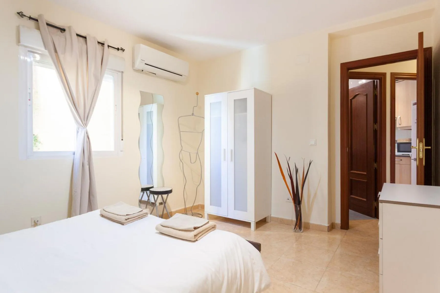 Bedroom, Bed in Boutique Apartments in the Heart of Madrid