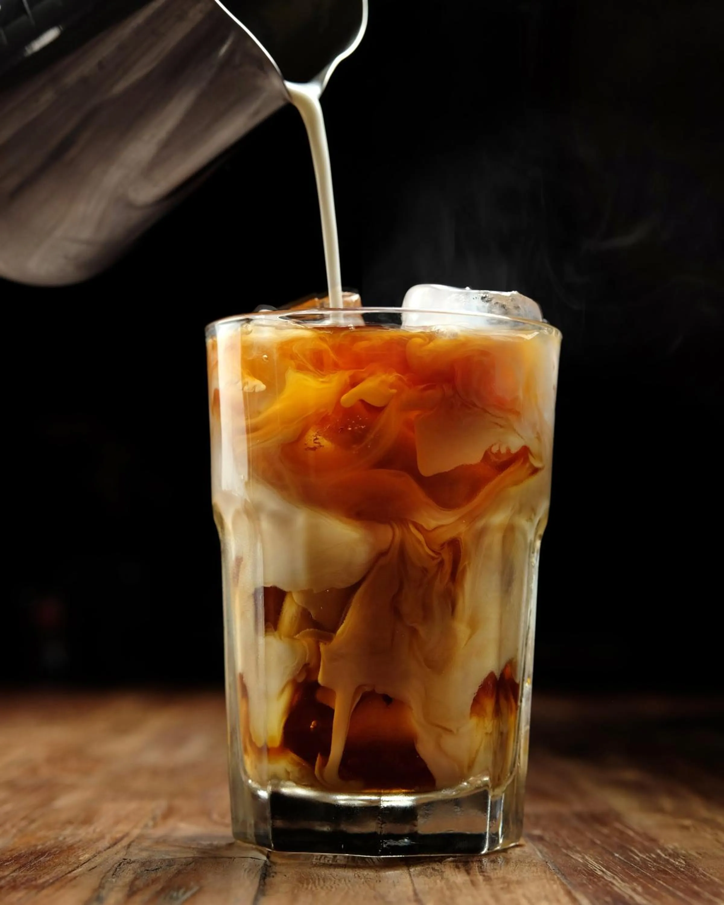 Food and drinks in JW NAUNGAN COLIVING